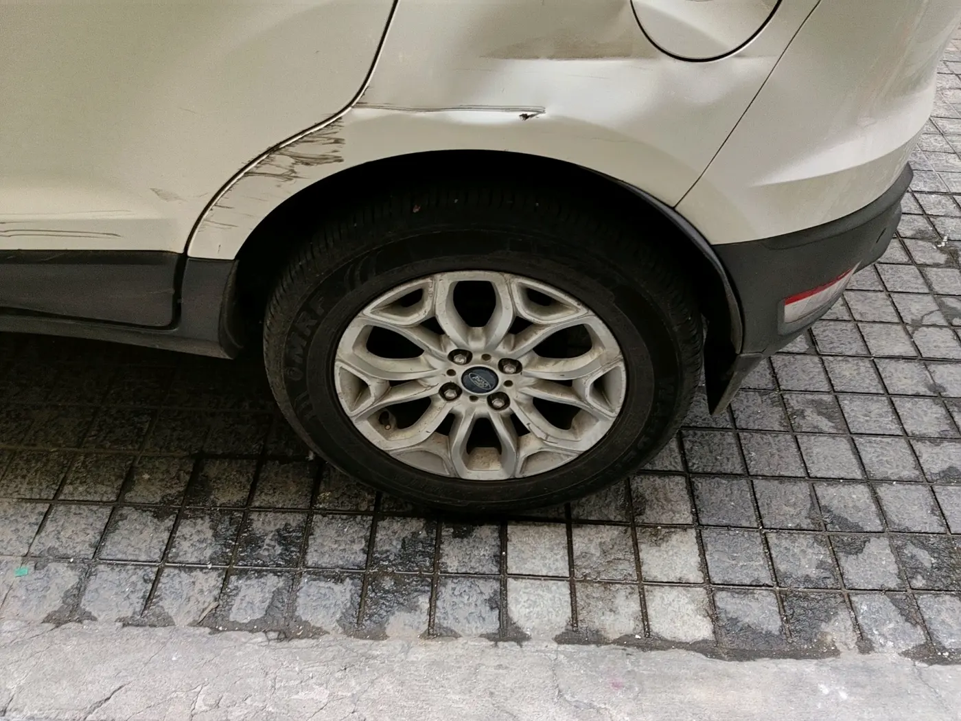 2014 Ford Ecosport TITANIUM 1.5L DIESEL, Diesel, Manual, 76,653 km, tyre