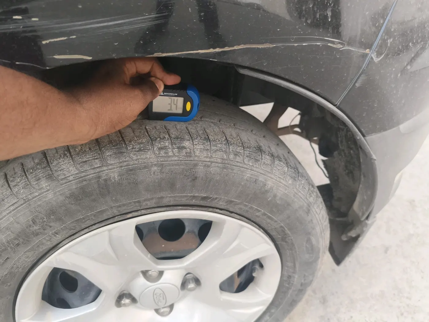 2014 Ford Ecosport TREND 1.5L DIESEL, Diesel, Manual, 1,19,066 km, tyre