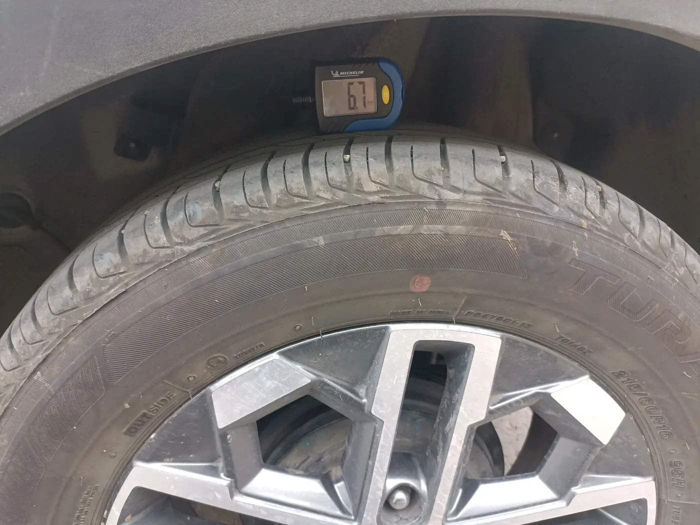 2024 Hyundai VENUE SX 1.5 CRDI, Diesel, Manual, 71,944 km, tyre