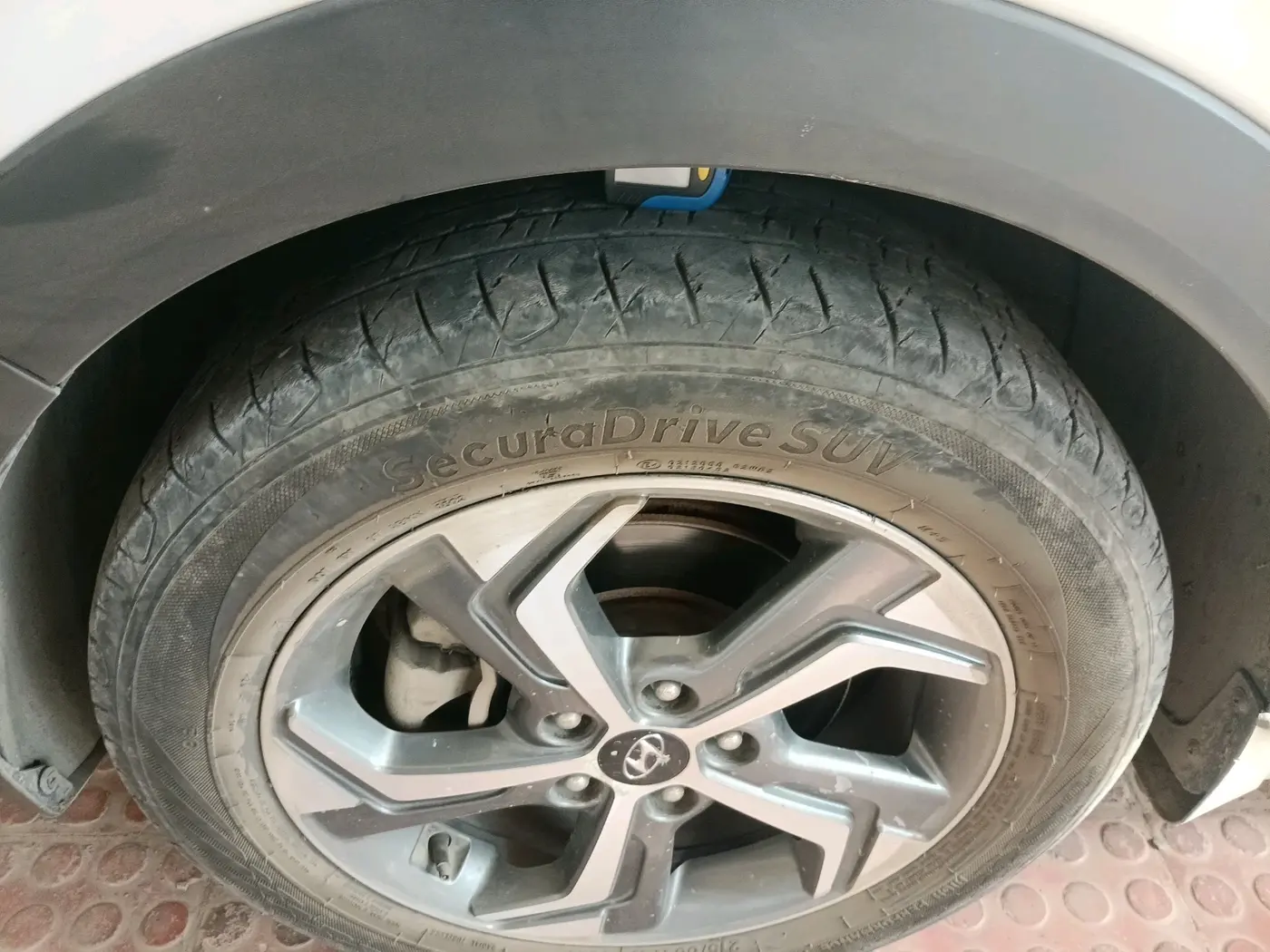 2018 Hyundai Creta SX (O) 1.6 DIESEL, Diesel, Manual, 1,18,219 km, tyre