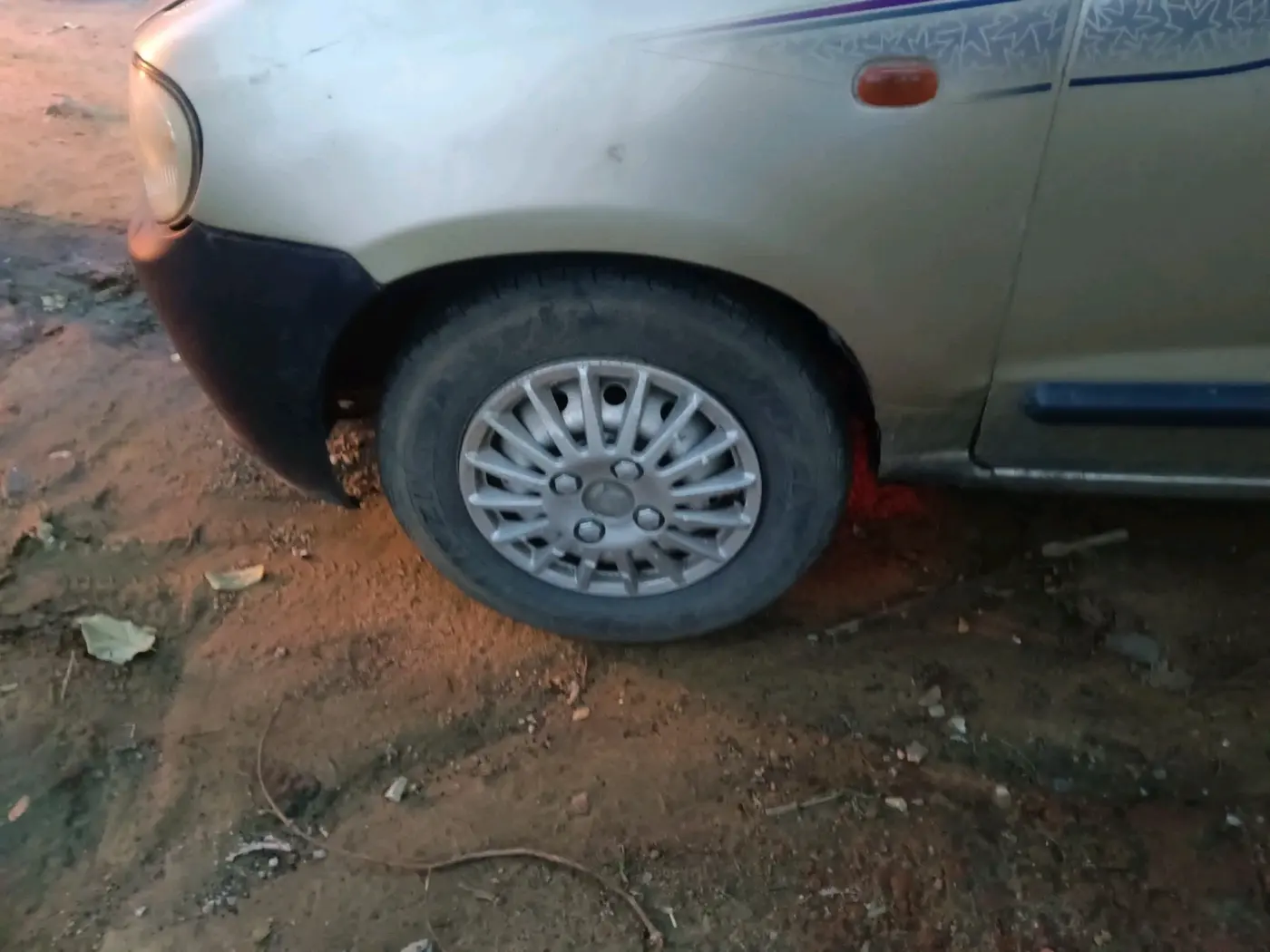 2012 Maruti Alto LXI, Petrol, Manual, 51,688 km, tyre