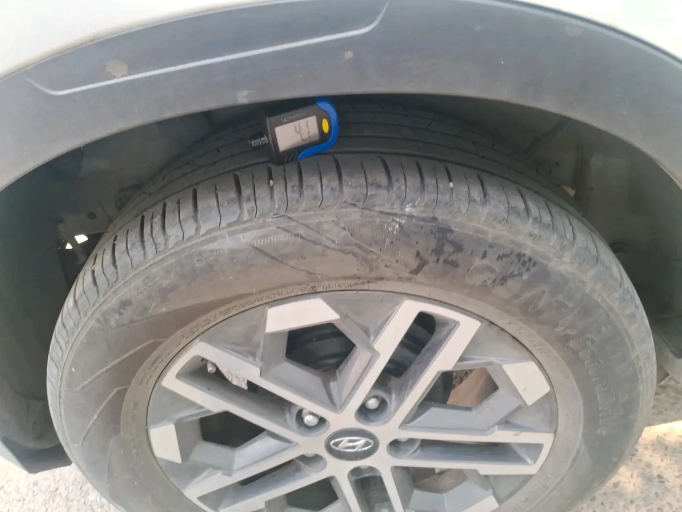 2023 Hyundai VENUE SX (O) 1.0 TURBO DCT, Petrol, Automatic, 42,334 km, tyre