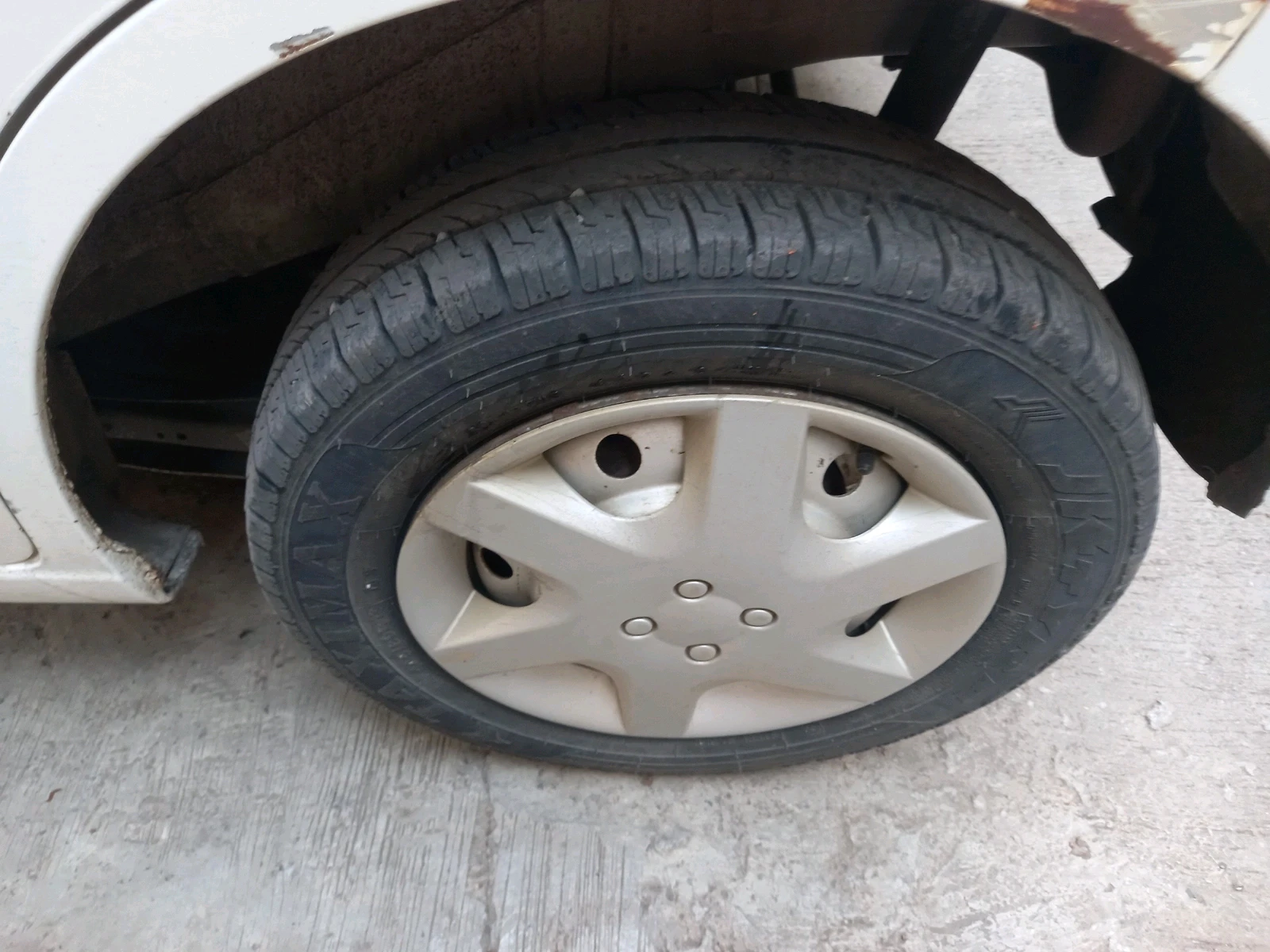 Tyres