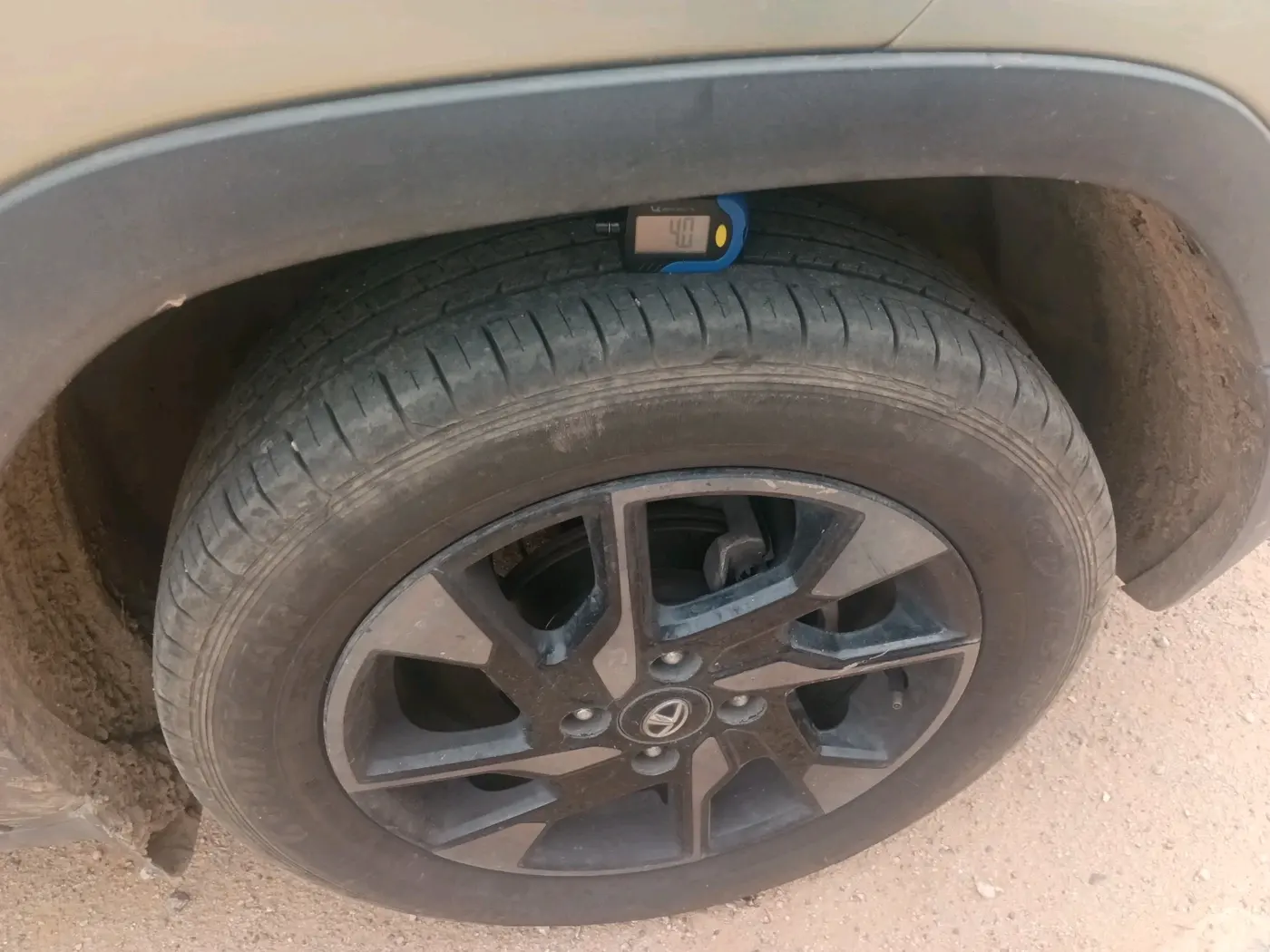 2022 Tata PUNCH CREATIVE 1.2 MT KAZIRANGA EDITION , Petrol, Manual, 32,548 km, tyre