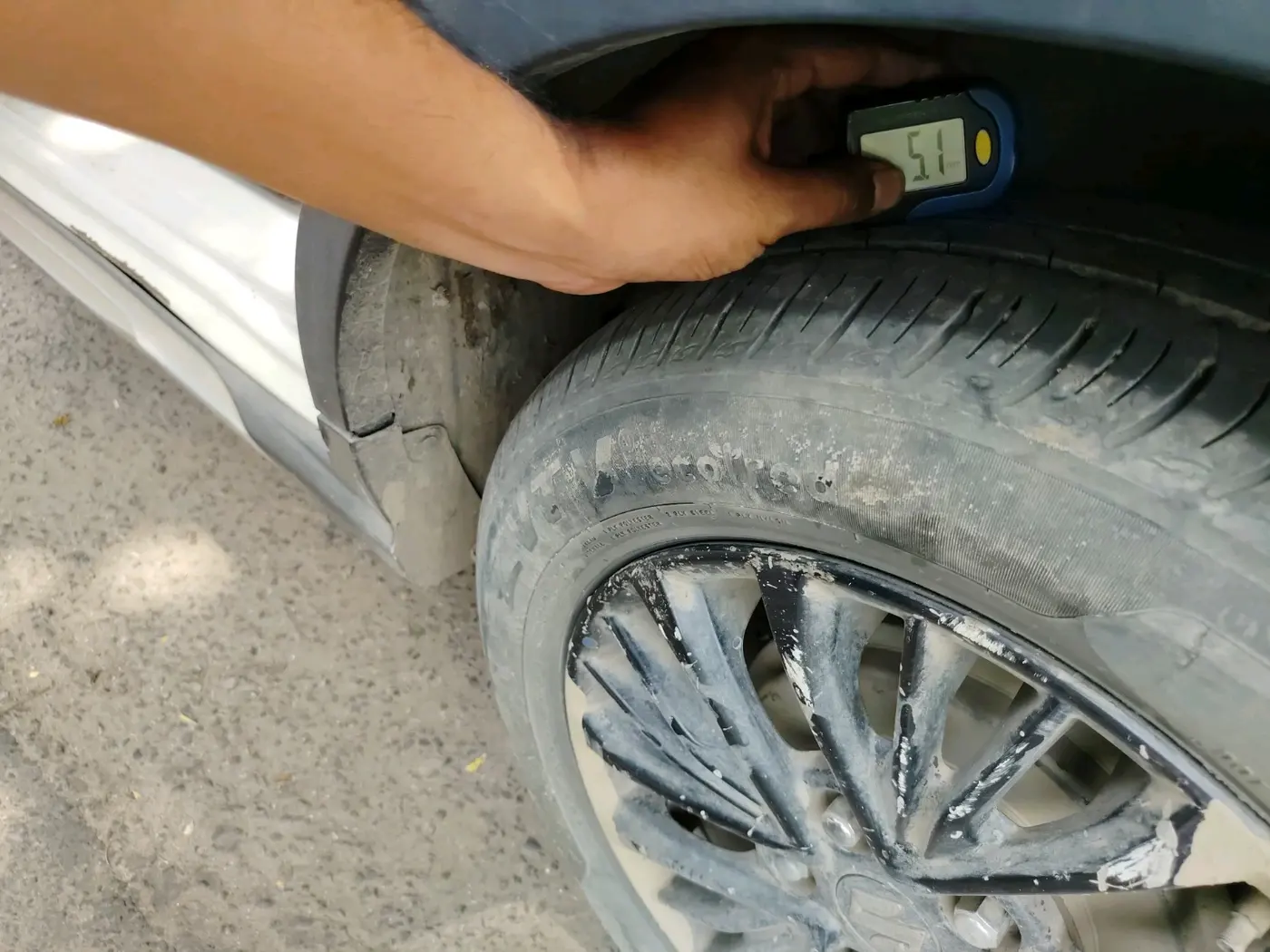 2020 Maruti XL6 ALPHA MT, Petrol, Manual, 1,37,525 km, tyre