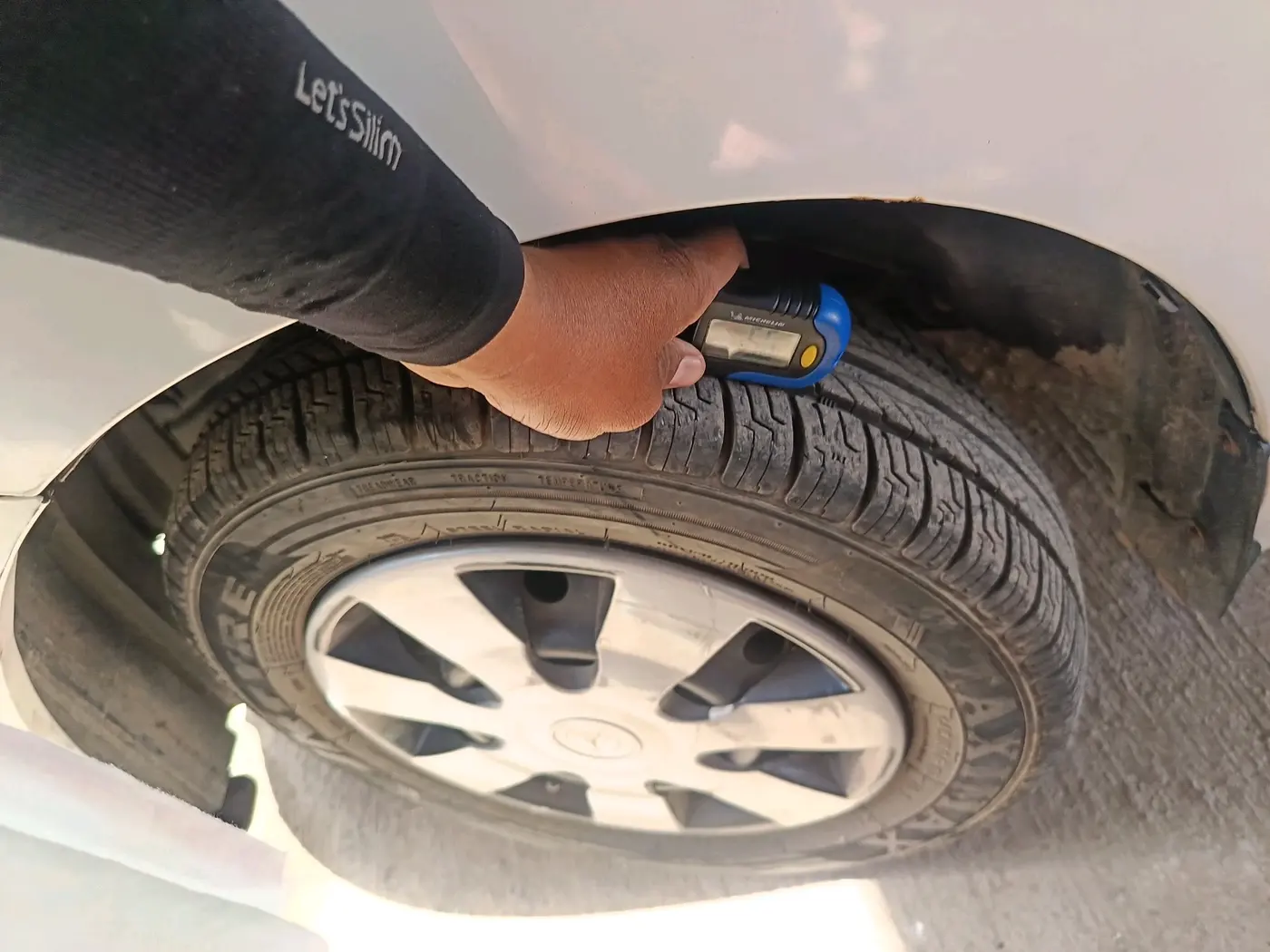 2012 Maruti Wagon R 1.0 LXI, Petrol, Manual, 45,611 km, tyre