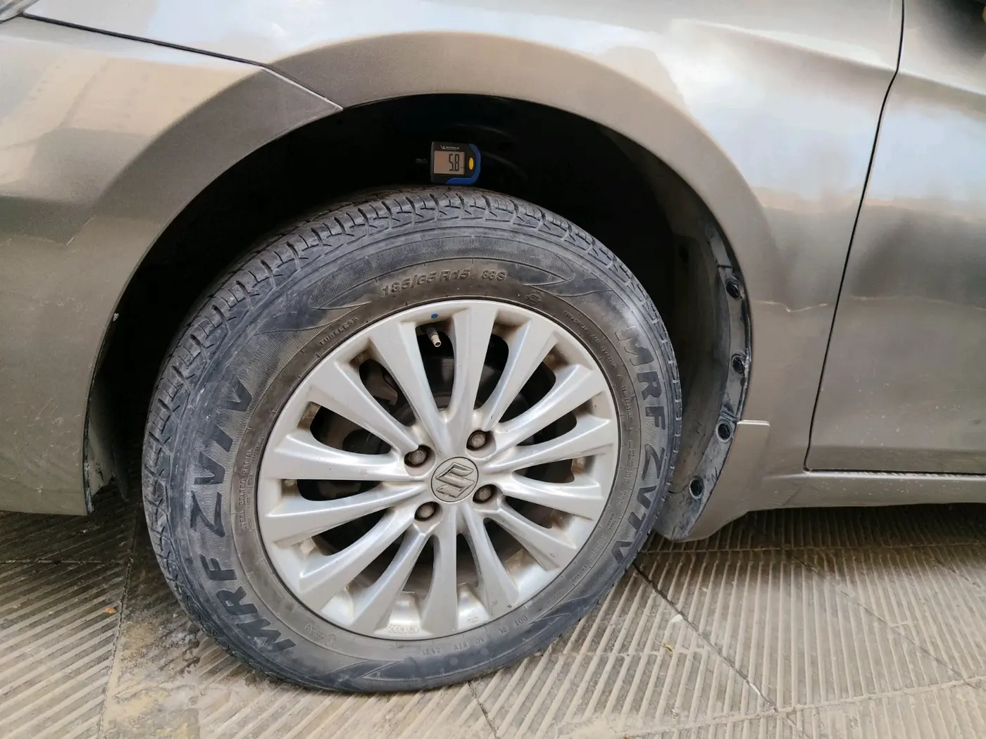 2018 Maruti Ciaz DELTA AT 1.5 SHVS PETROL, Petrol, Automatic, 52,561 km, tyre