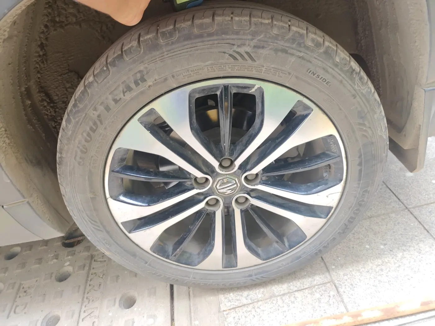 2021 MG HECTOR SHARP 1.5 DCT PETROL, Petrol, Automatic, 50,958 km, tyre