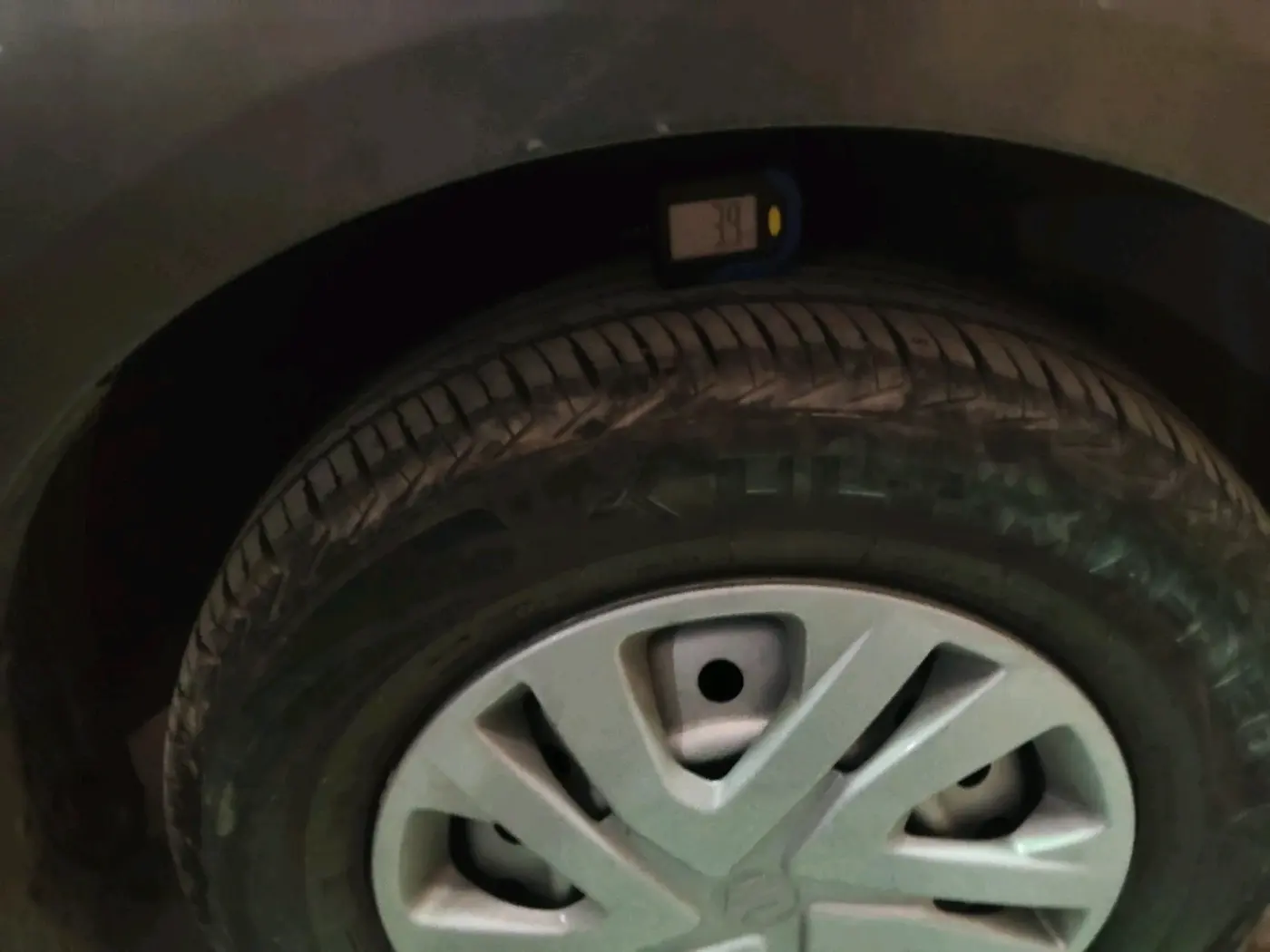 2020 Maruti New Wagon-R LXI CNG (O) 1.0, CNG, Manual, 60,368 km, tyre