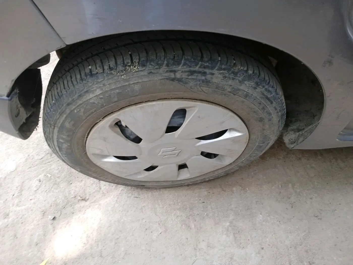 2016 Maruti Celerio VXI, Petrol, Manual, 1,18,708 km, tyre