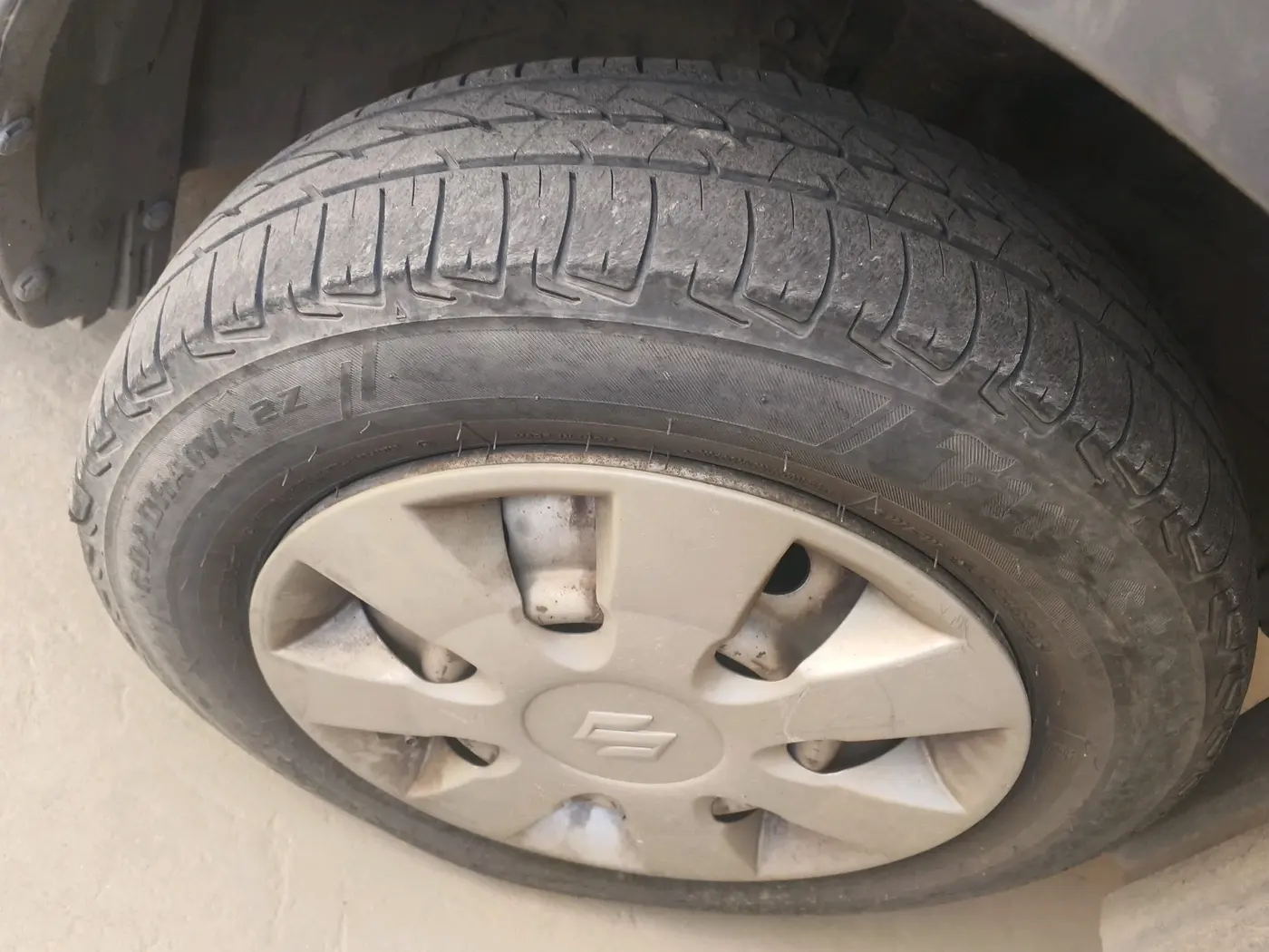 2013 Maruti Wagon R 1.0 LXI CNG, CNG, Manual, 1,59,049 km, tyre