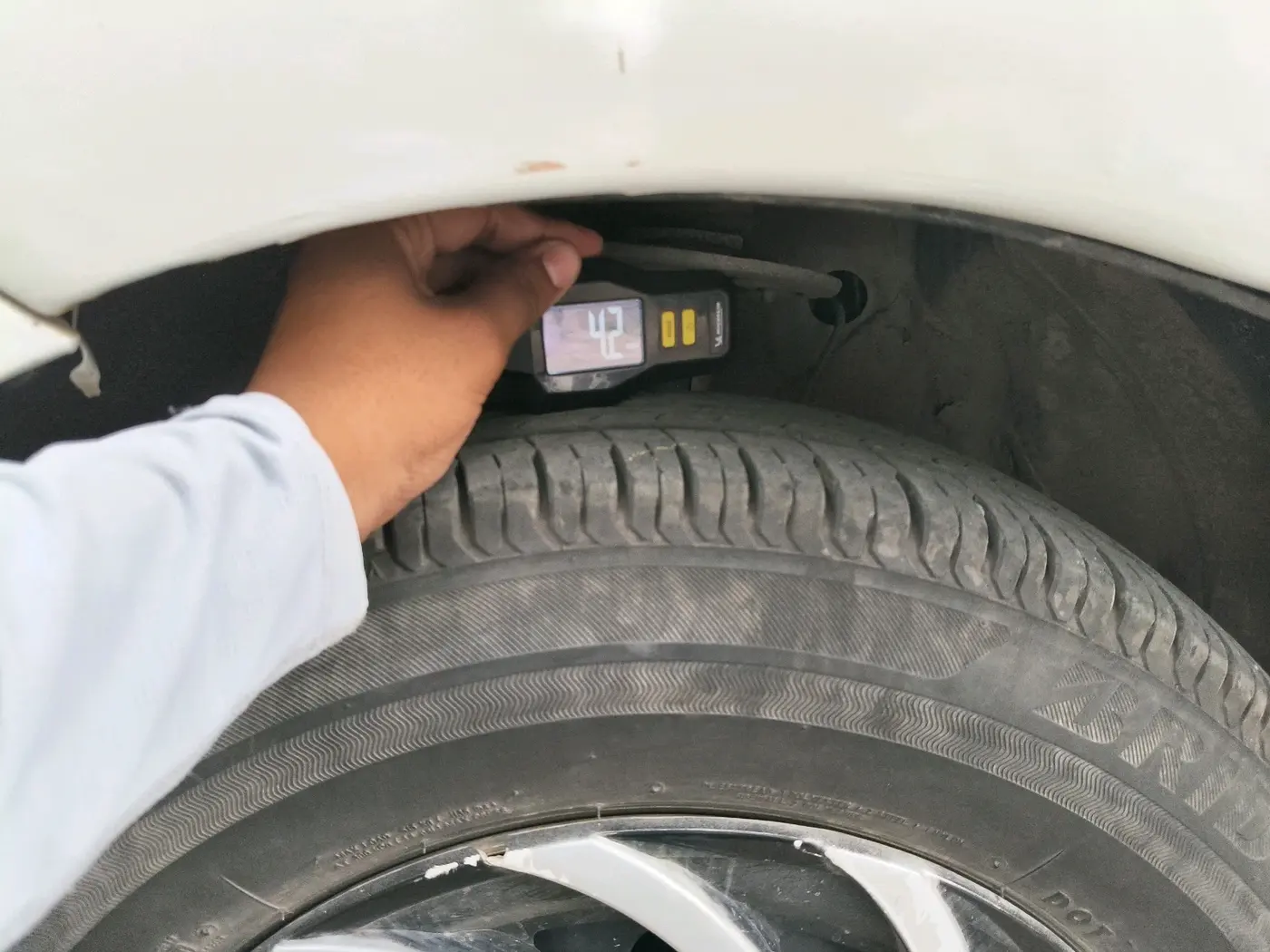 2019 Maruti Swift LXI, Petrol, Manual, 41,468 km, tyre