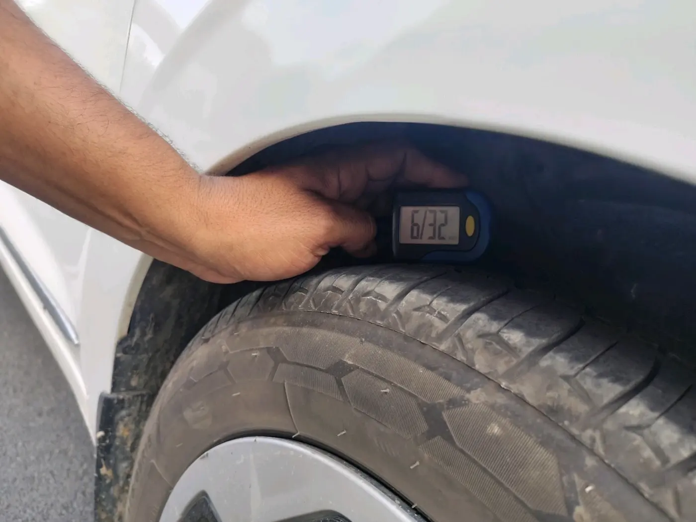 2023 Hyundai AURA S 1.2 CNG, CNG, Manual, 1,70,632 km, tyre