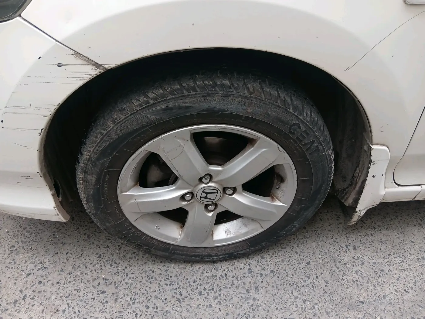 2011 Honda City 1.5L I-VTEC V MT, Petrol, Manual, 86,150 km, tyre