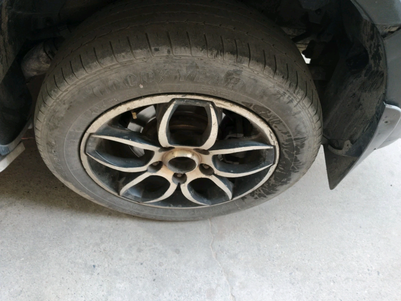 Tyres