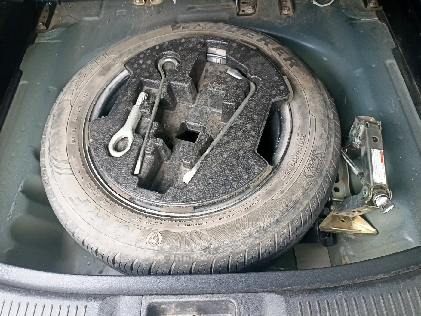 2019 Maruti S Cross ZETA 1.3, Diesel, Manual, 1,03,166 km, tyre