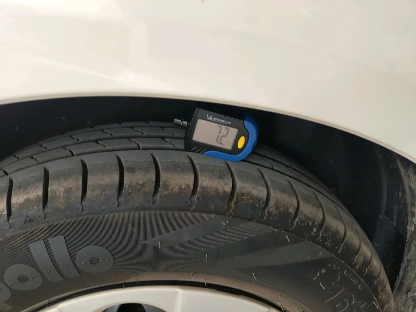 2012 Maruti Ritz VXI, Petrol, Manual, 49,109 km, tyre