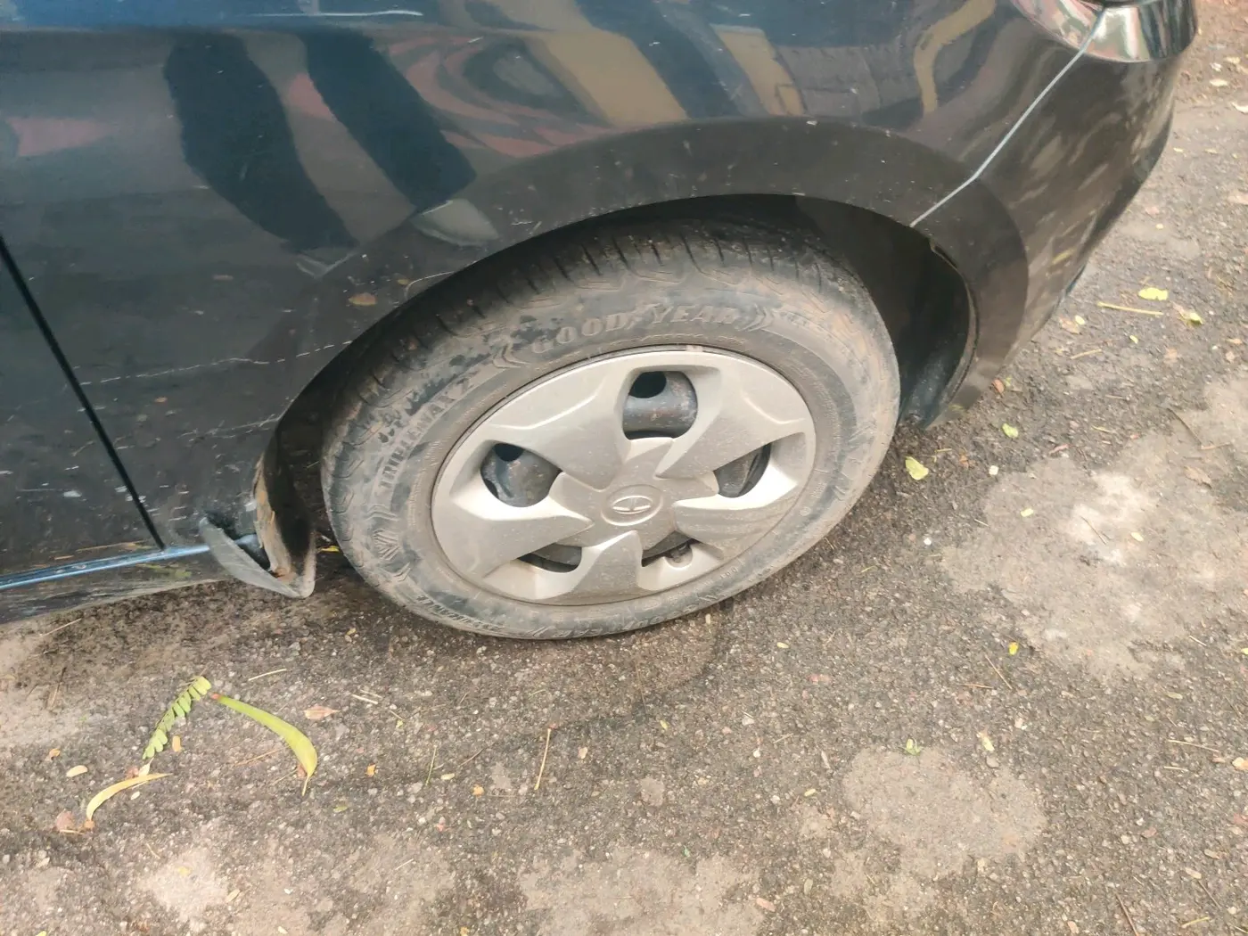 2021 Tata Tiago XT PETROL, Petrol, Manual, 46,582 km, tyre
