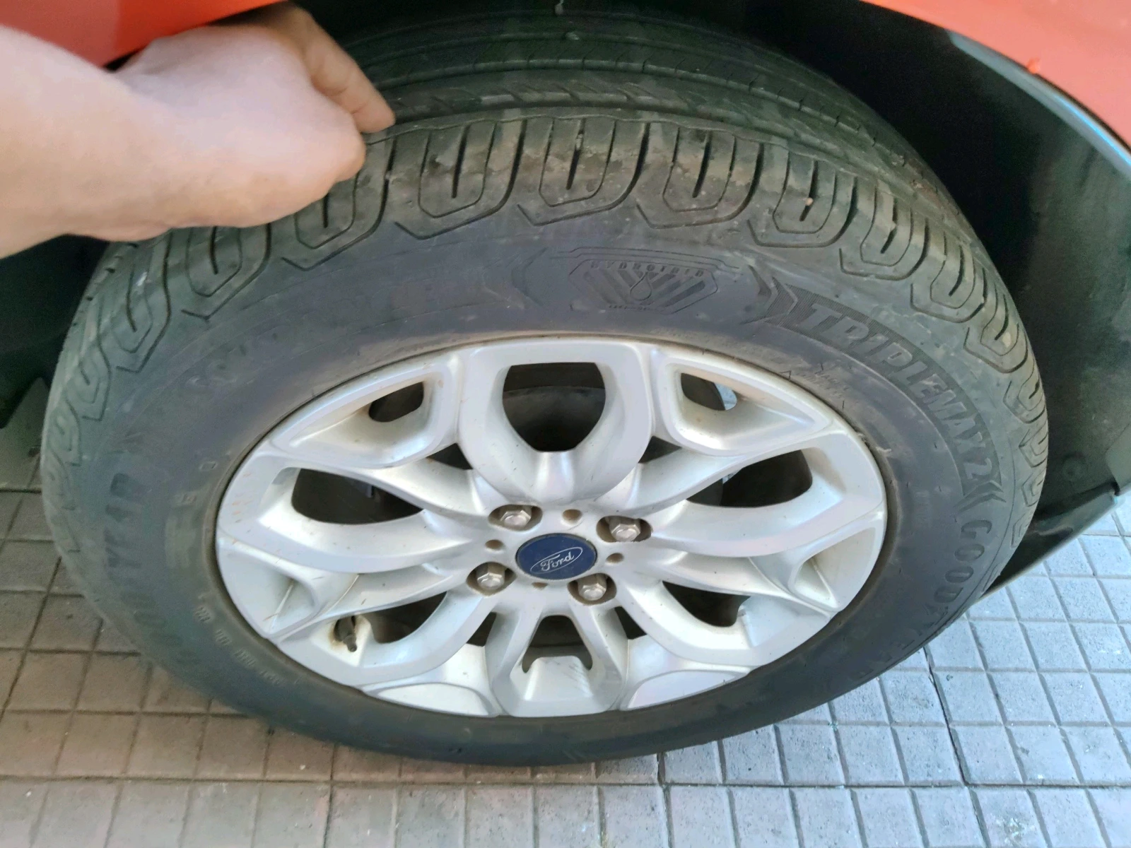 Tyres