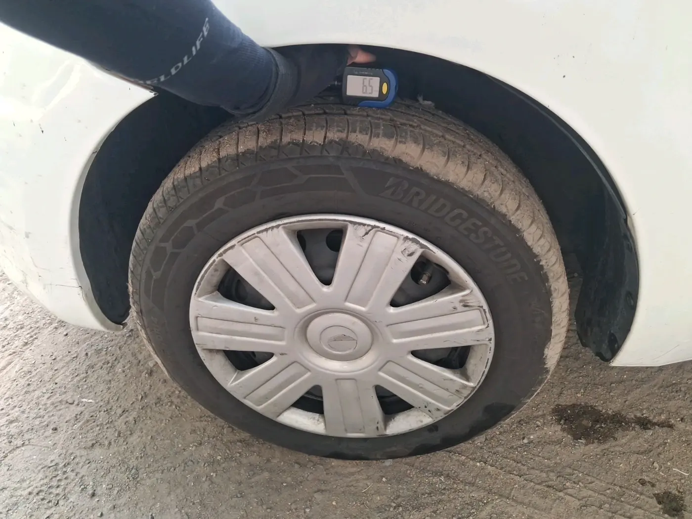 2011 Nissan Micra XV PREMIUM DIESEL, Diesel, Manual, 92,953 km, tyre