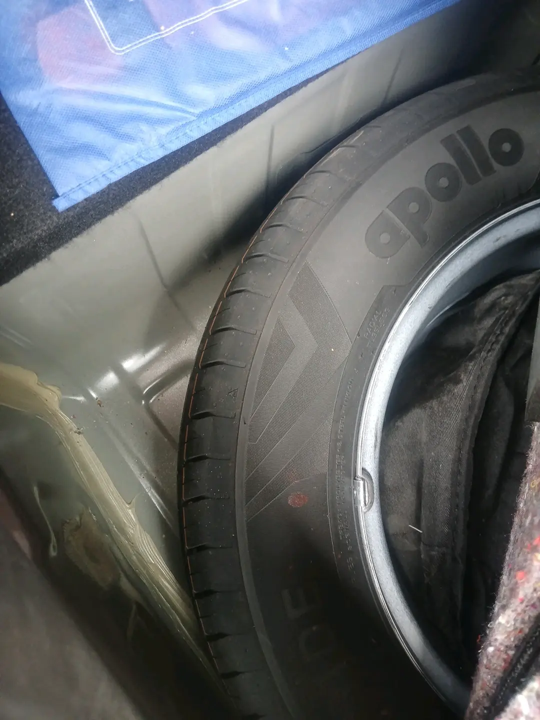 2025 Tata PUNCH Adventure Plus, Petrol, Manual, 5,652 km, tyre