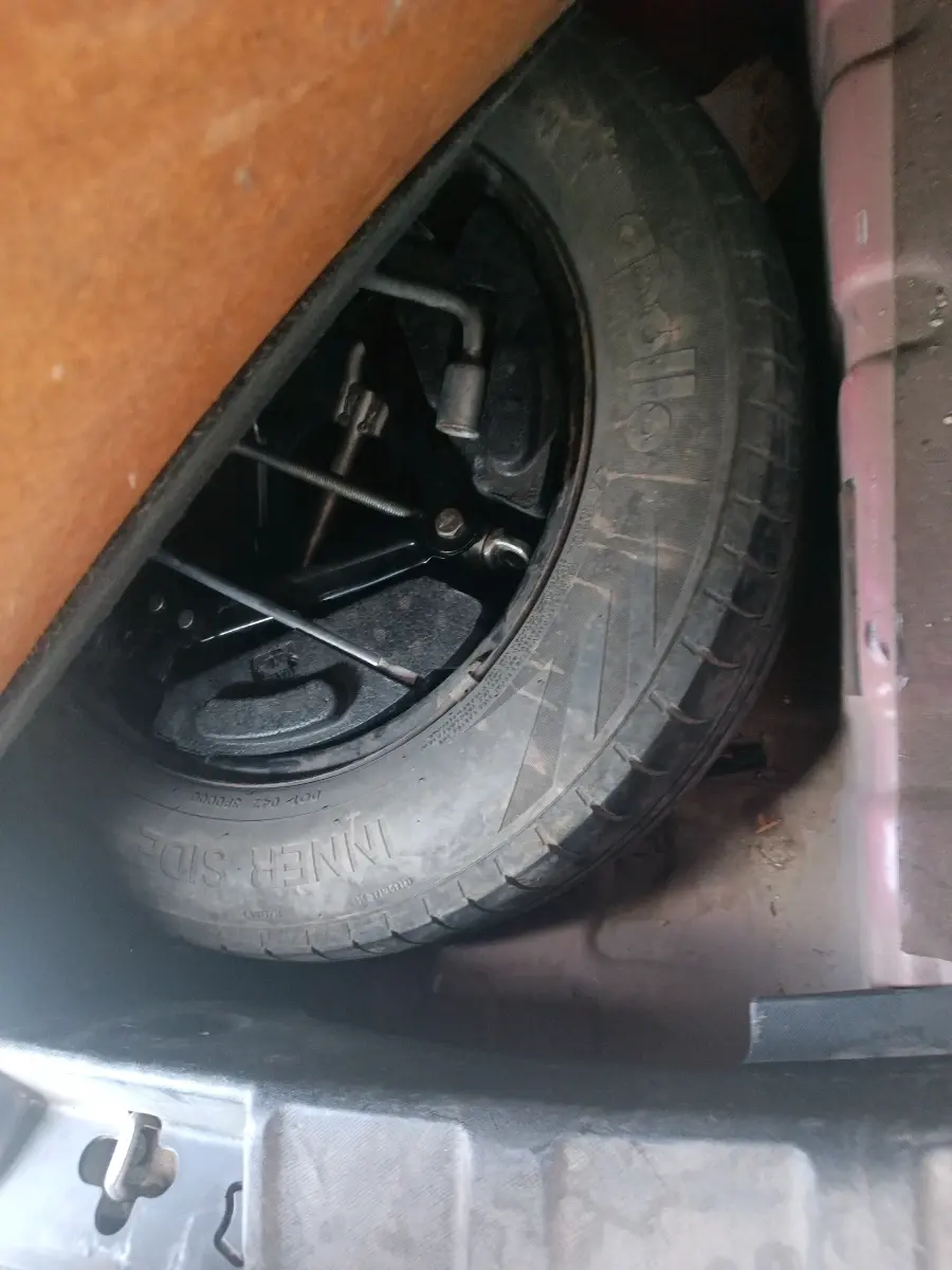 2018 Tata NEXON XZ PLUS DIESEL, Diesel, Manual, 95,995 km, tyre