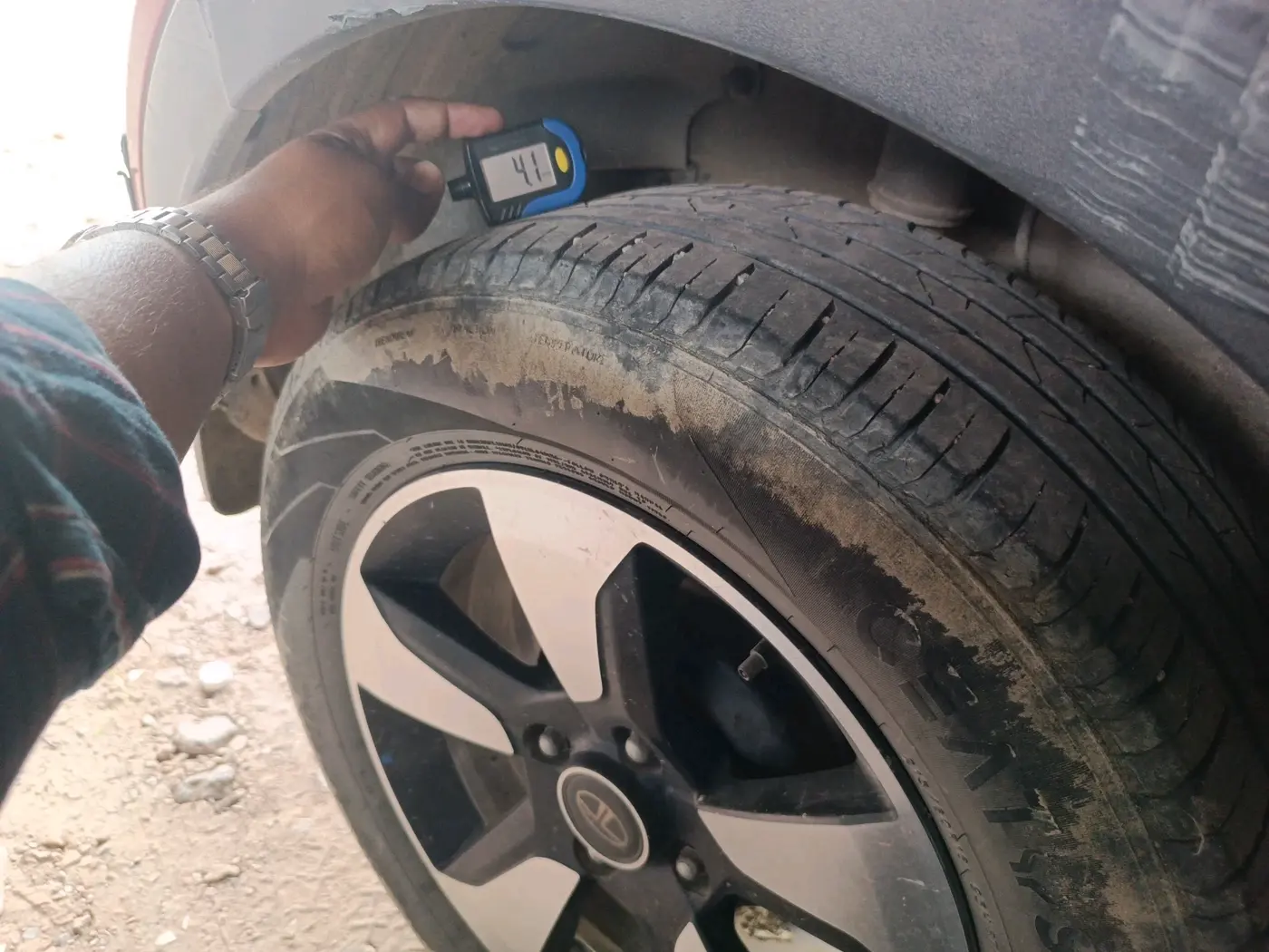 2018 Tata NEXON XZ PLUS DIESEL, Diesel, Manual, 95,995 km, tyre
