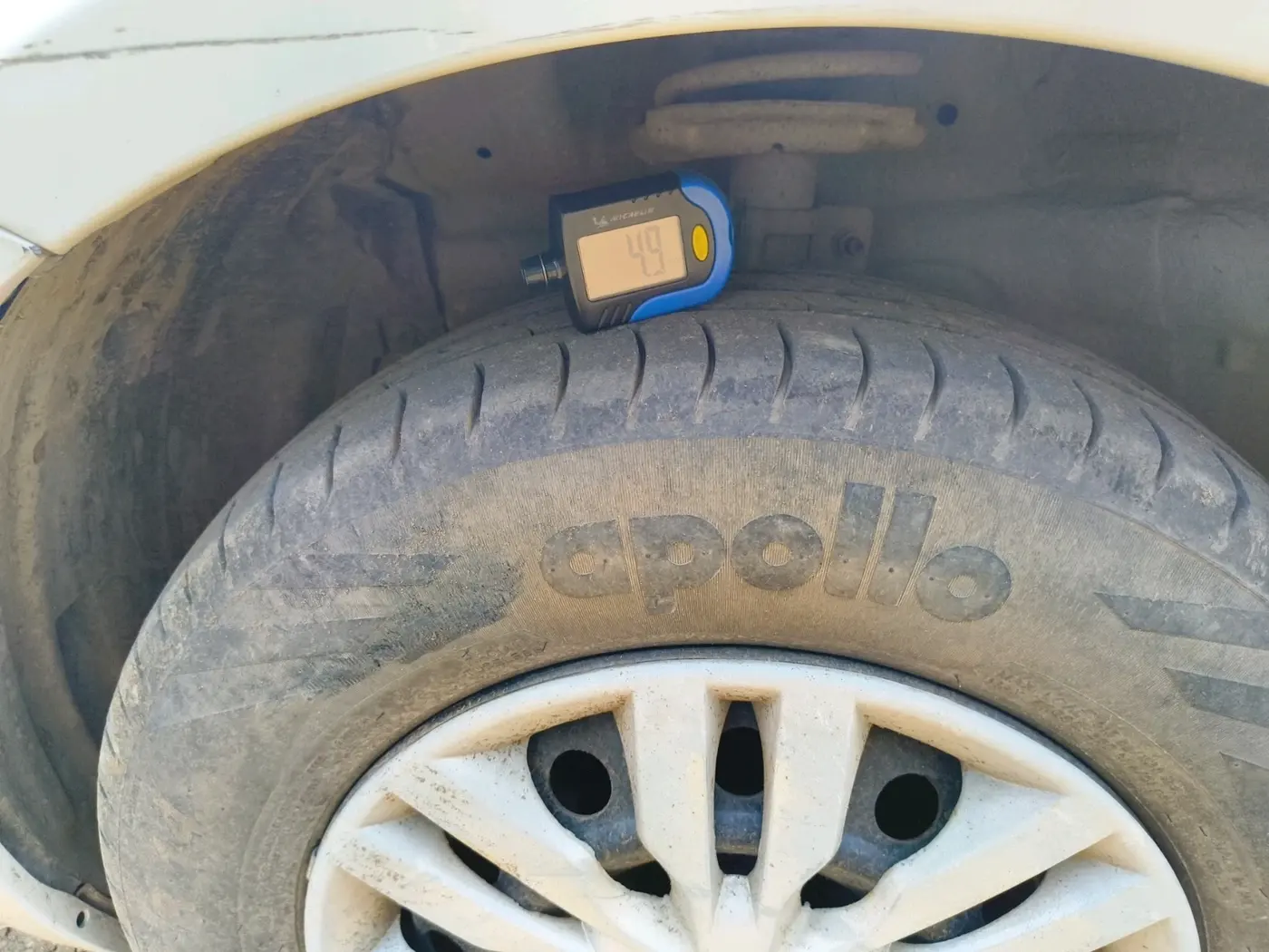 2012 Maruti Swift Dzire VXI, Petrol, Manual, 77,900 km, tyre