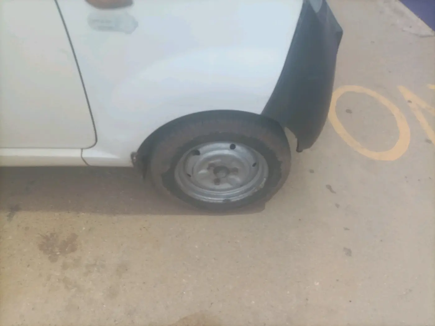 2011 Tata Nano STD, Petrol, Manual, 93,330 km, tyre
