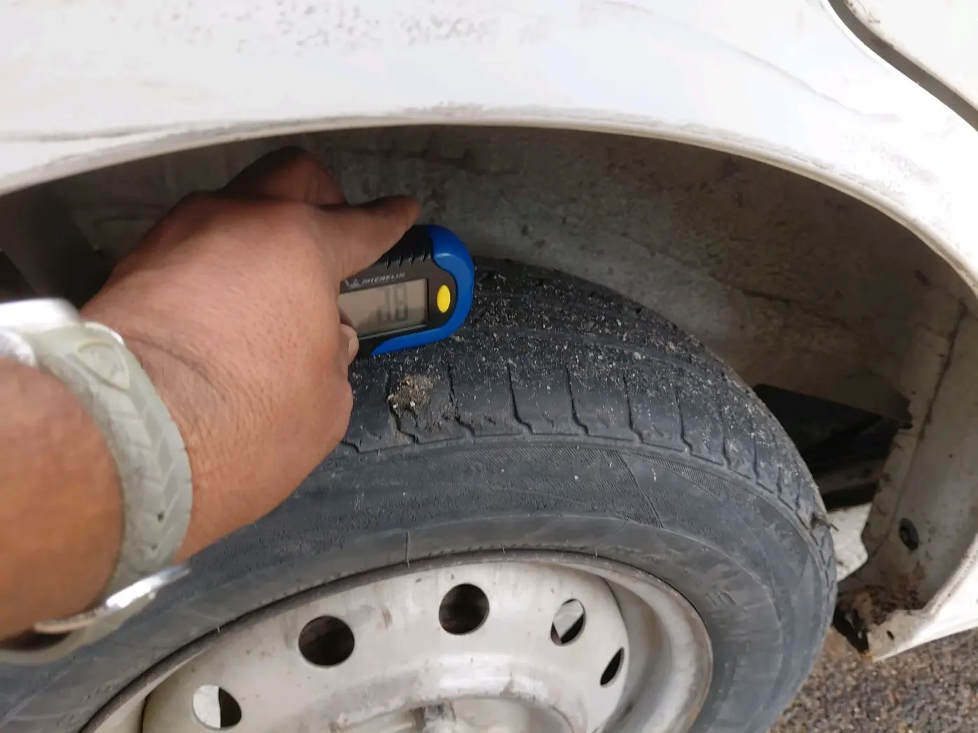 2018 Maruti Wagon R 1.0 LXI CNG, CNG, Manual, 1,24,431 km, tyre
