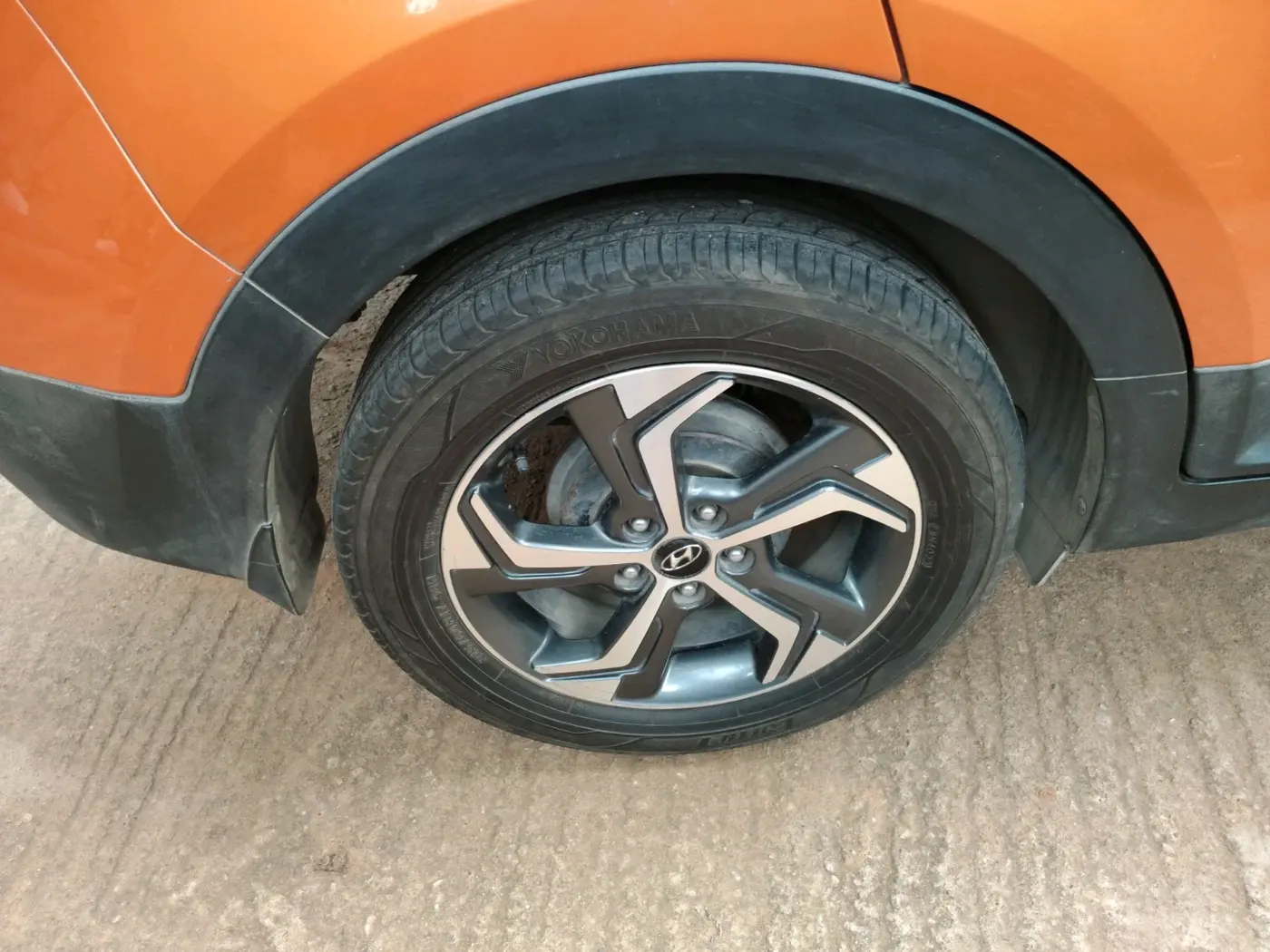 2018 Hyundai Creta SX (O) 1.6 DIESEL, Diesel, Manual, 84,680 km, tyre