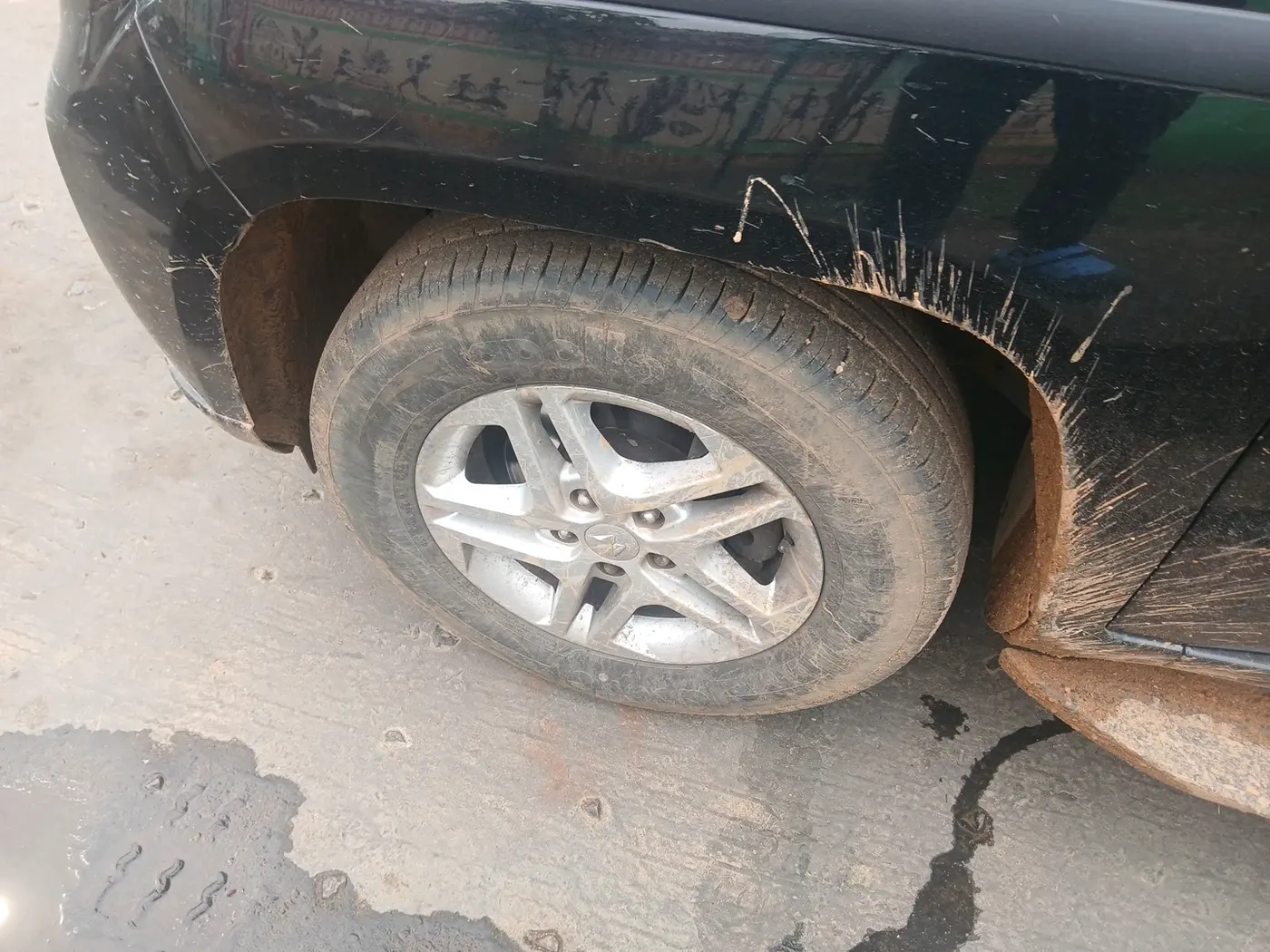 2024 Mahindra Bolero Neo Plus P10, Diesel, Manual, 30,411 km, tyre