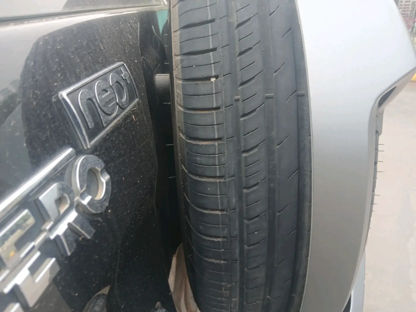 2024 Mahindra Bolero Neo Plus P10, Diesel, Manual, 30,411 km, tyre