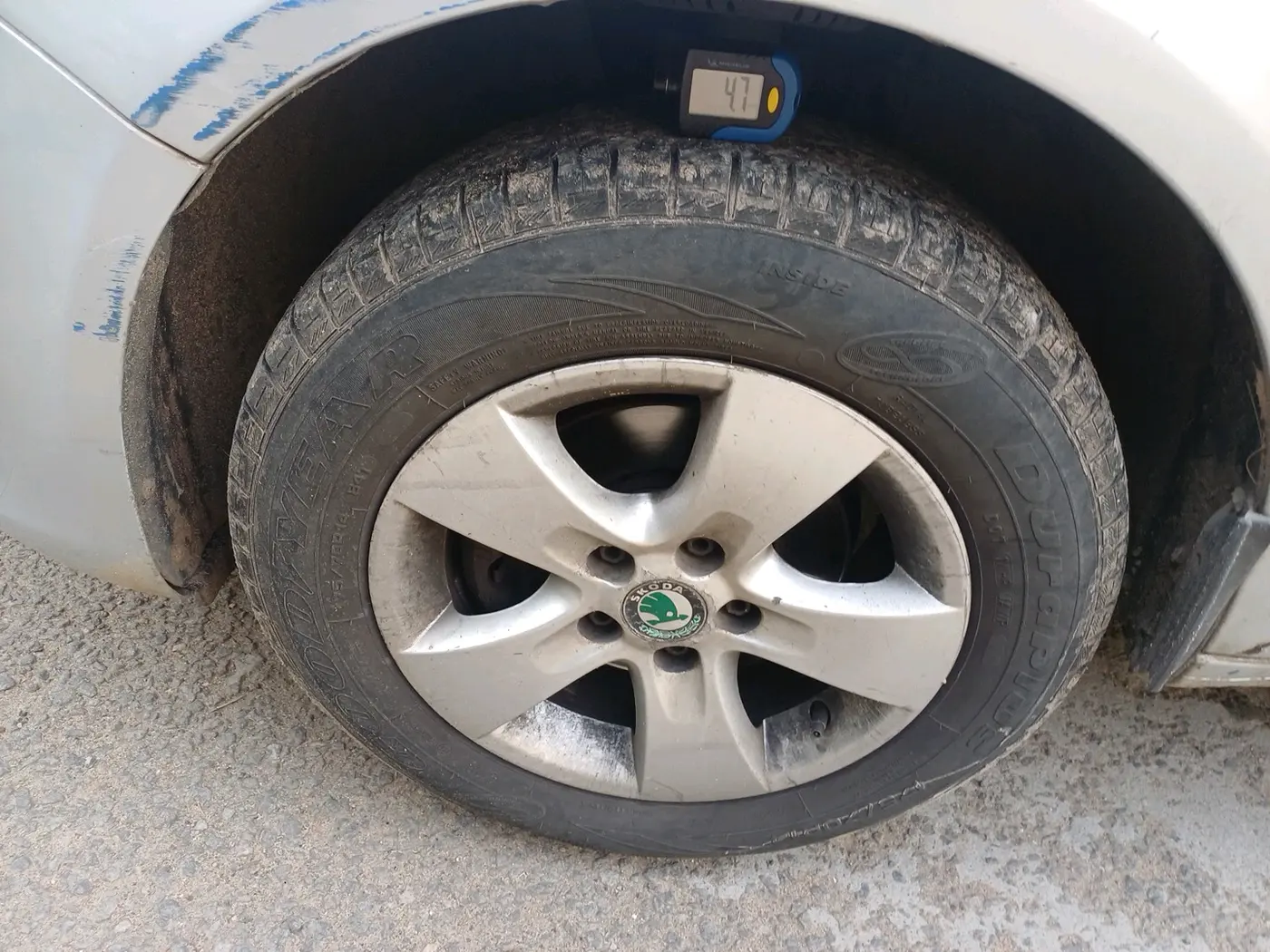 2011 Skoda Fabia ELEGANCE 1.2 TDI, Diesel, Manual, 1,60,182 km, tyre