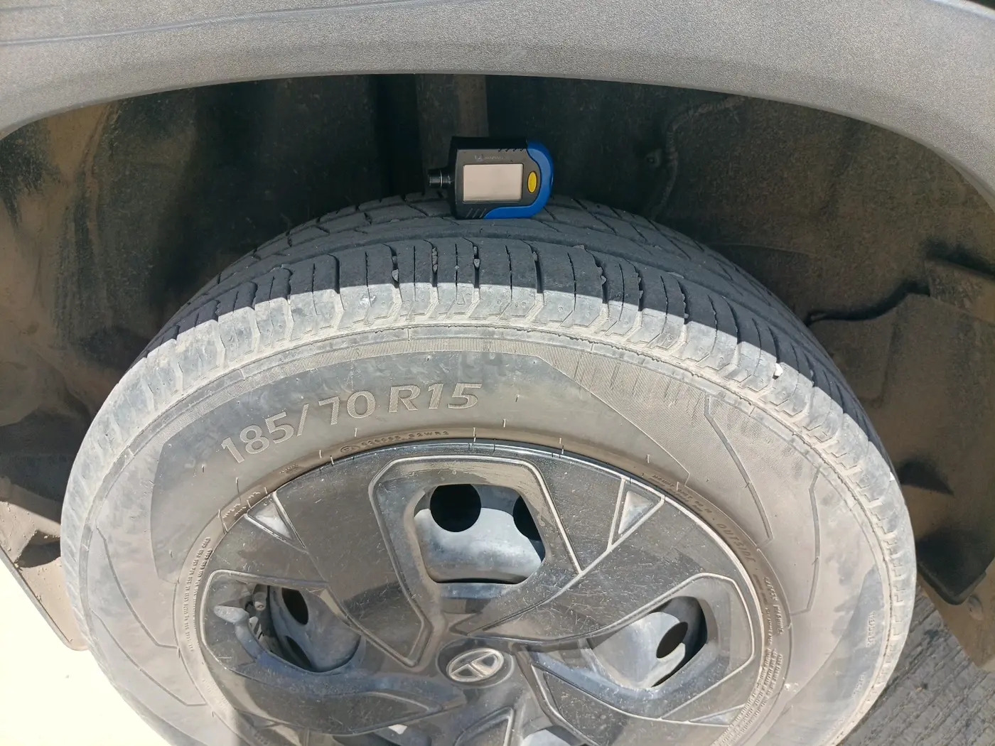 2022 Tata PUNCH ADVENTURE MT, Petrol, Manual, 43,006 km, tyre