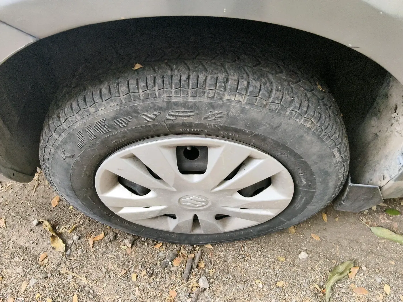 2014 Maruti Swift Dzire VXI, Petrol, Manual, 58,248 km, tyre