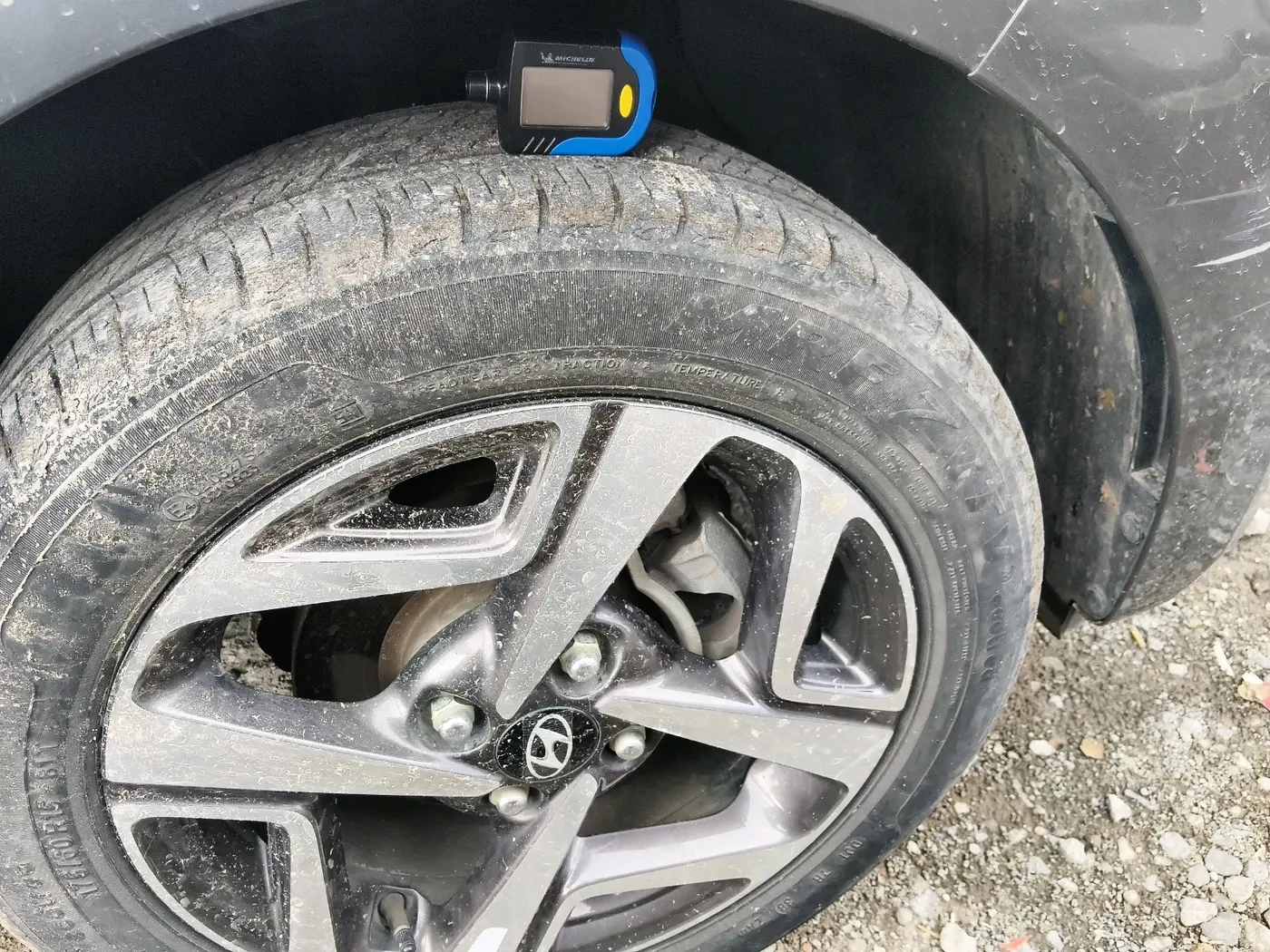 2022 Hyundai AURA SX 1.2 CNG, CNG, Manual, 37,062 km, tyre