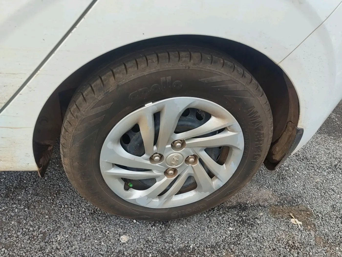 2022 Hyundai GRAND I10 NIOS MAGNA 1.2 KAPPA VTVT, Petrol, Manual, 74,546 km, tyre