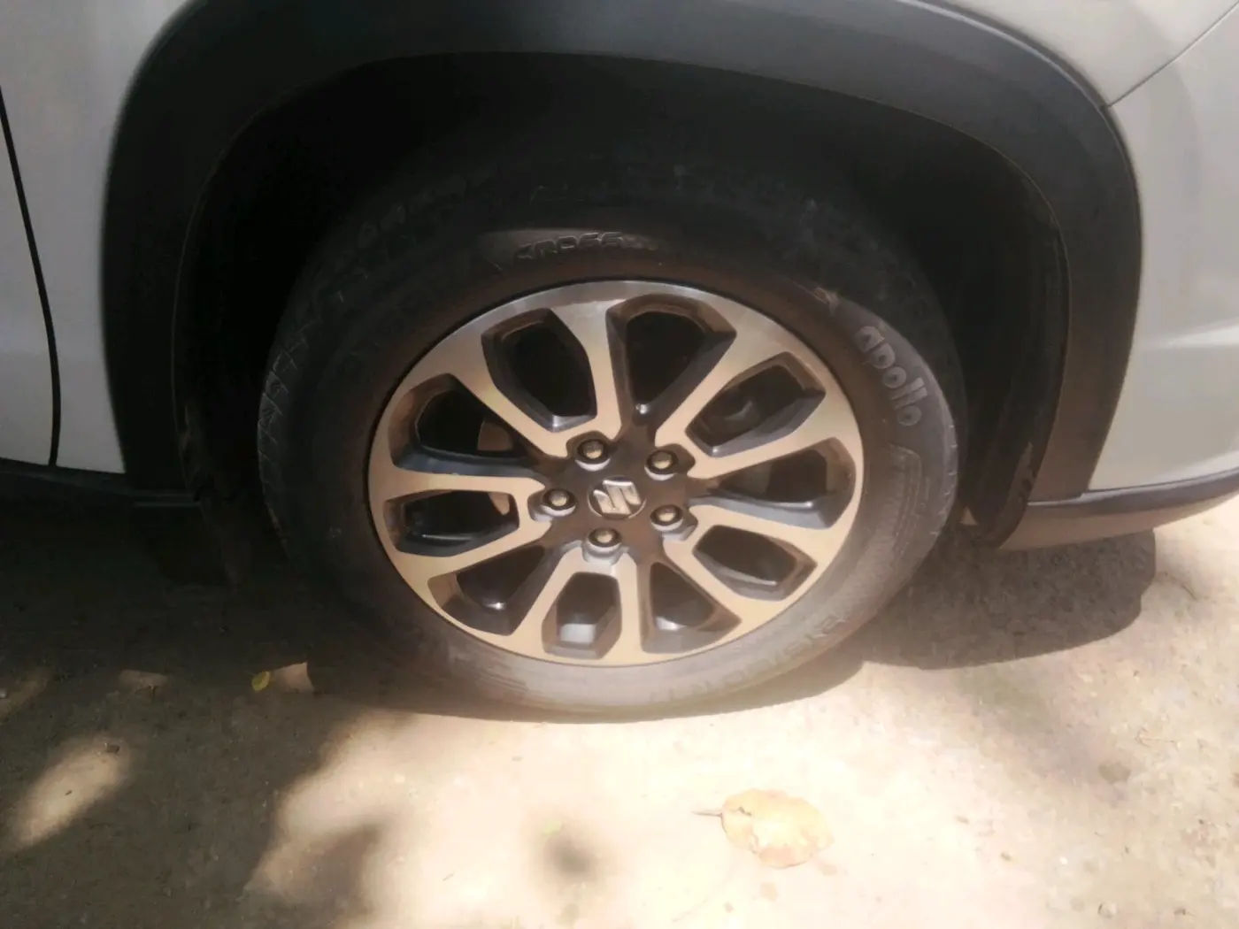 2022 Maruti Grand Vitara ZETA SMART HYBRID AT, Petrol, Automatic, 84,541 km, tyre