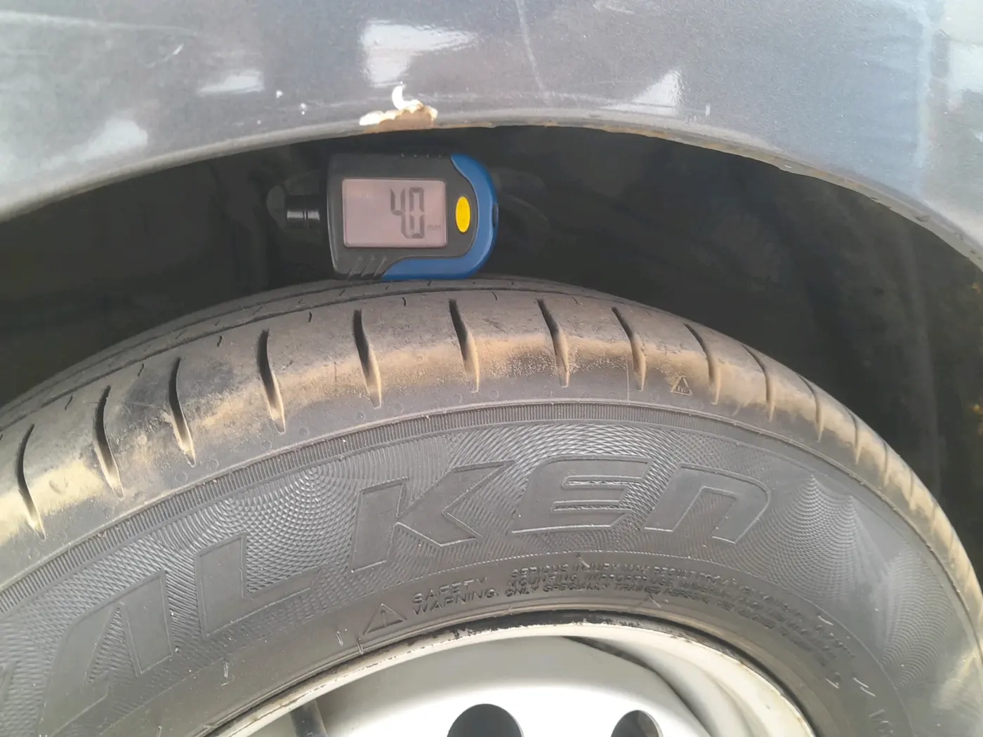 2011 Hyundai i10 ERA 1.1, Petrol, Manual, 1,31,775 km, tyre