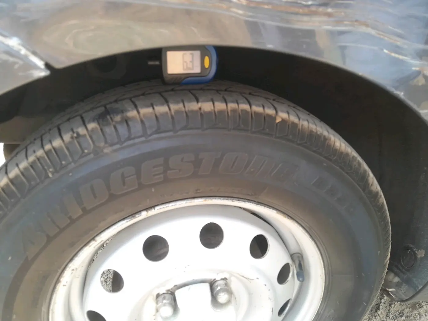 2011 Hyundai i10 ERA 1.1, Petrol, Manual, 1,31,775 km, tyre
