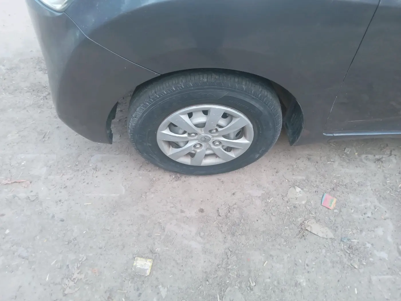 2015 Hyundai Eon D-LITE, Petrol, Manual, 51,401 km, tyre