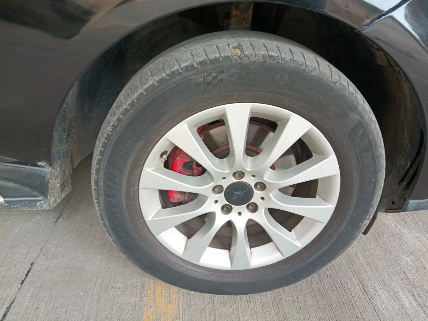2013 Mercedes Benz Ml Class 250 CDI, Diesel, Automatic, 1,11,355 km, tyre