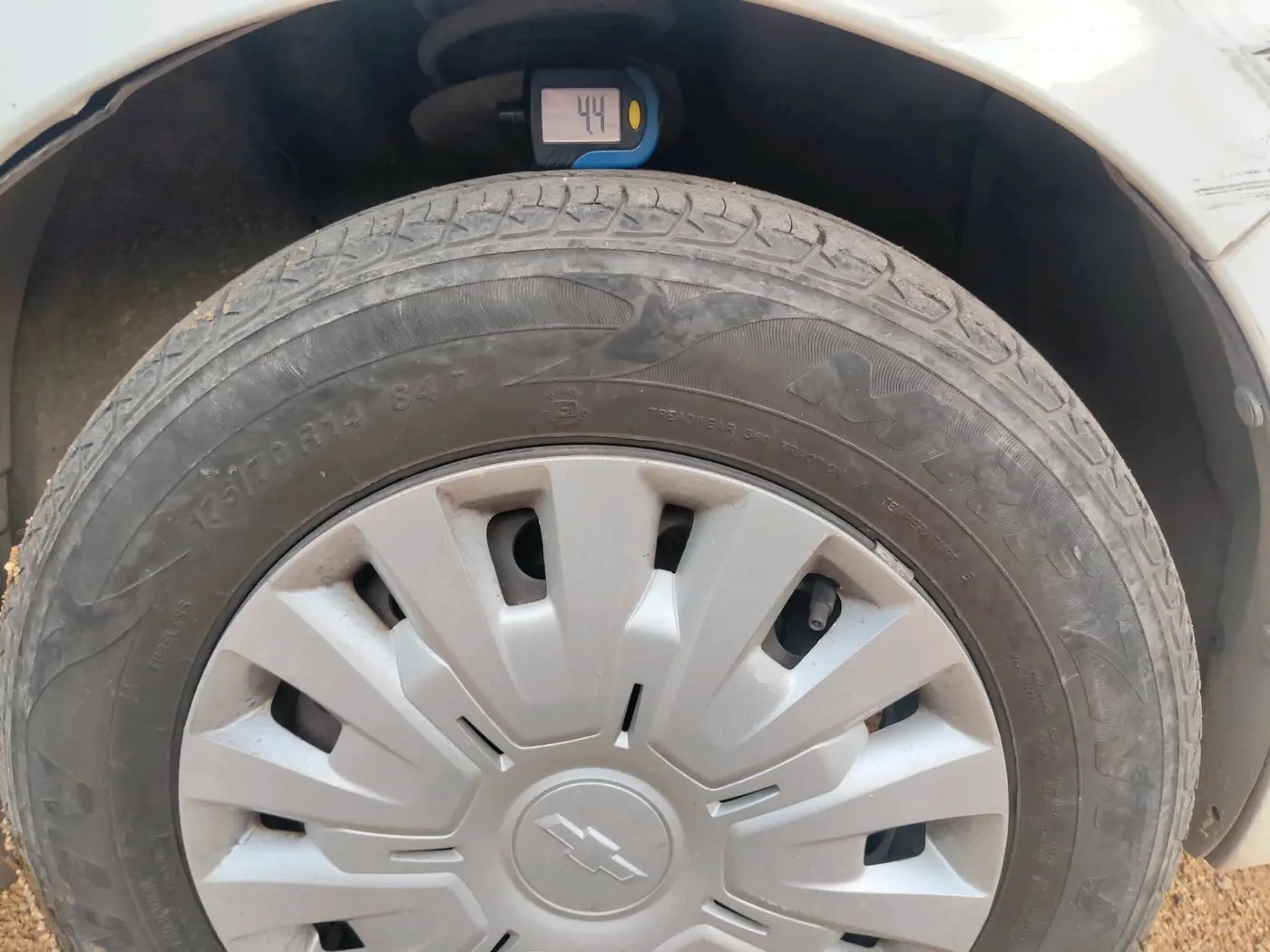 2014 Chevrolet Sail UVA 1.2 LS ABS, Petrol, Manual, 69,169 km, tyre