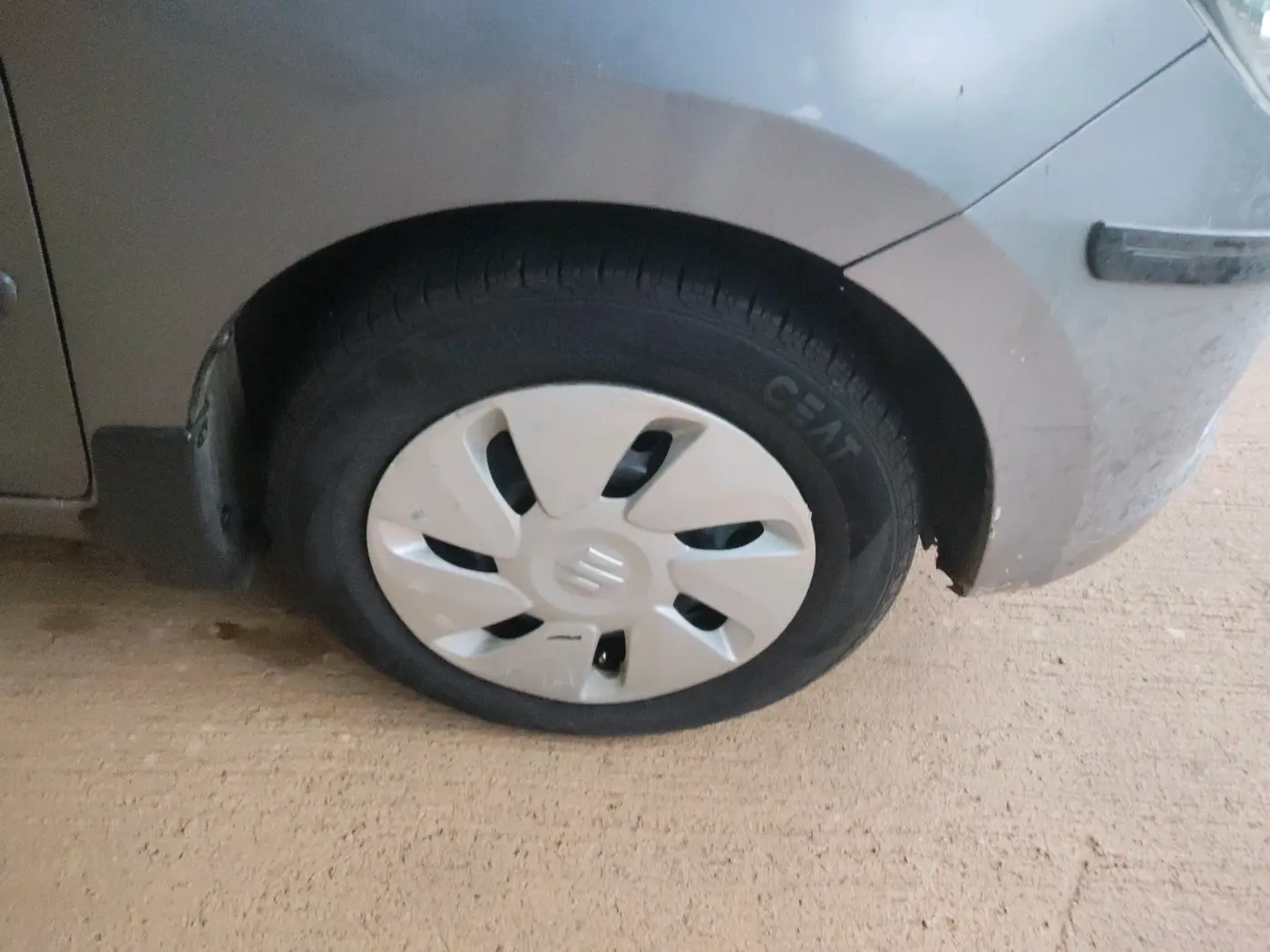 2014 Maruti Celerio VXI AMT, Petrol, Automatic, 19,113 km, tyre