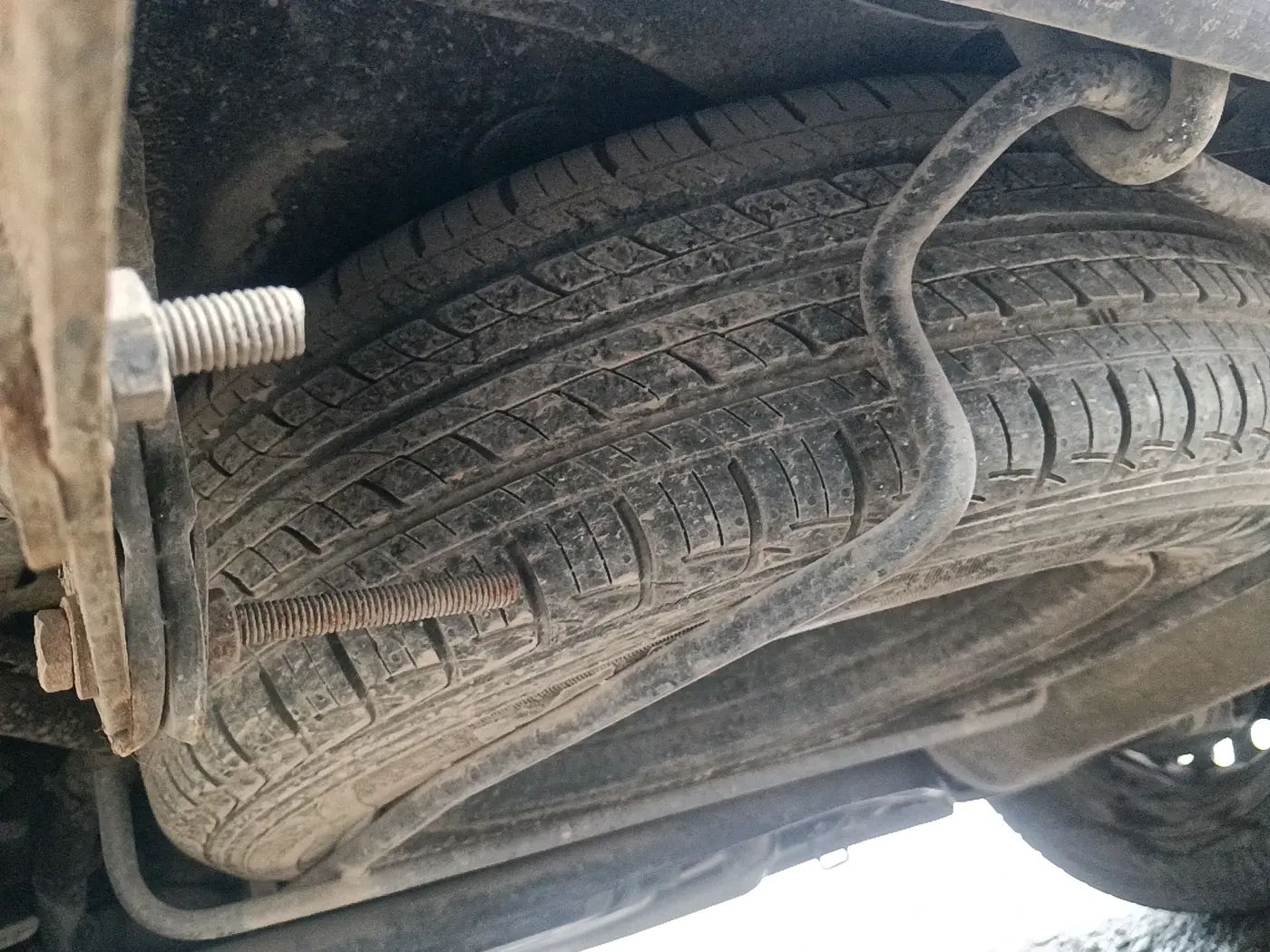 2014 Maruti Ertiga VXI, Petrol, Manual, 10,451 km, tyre