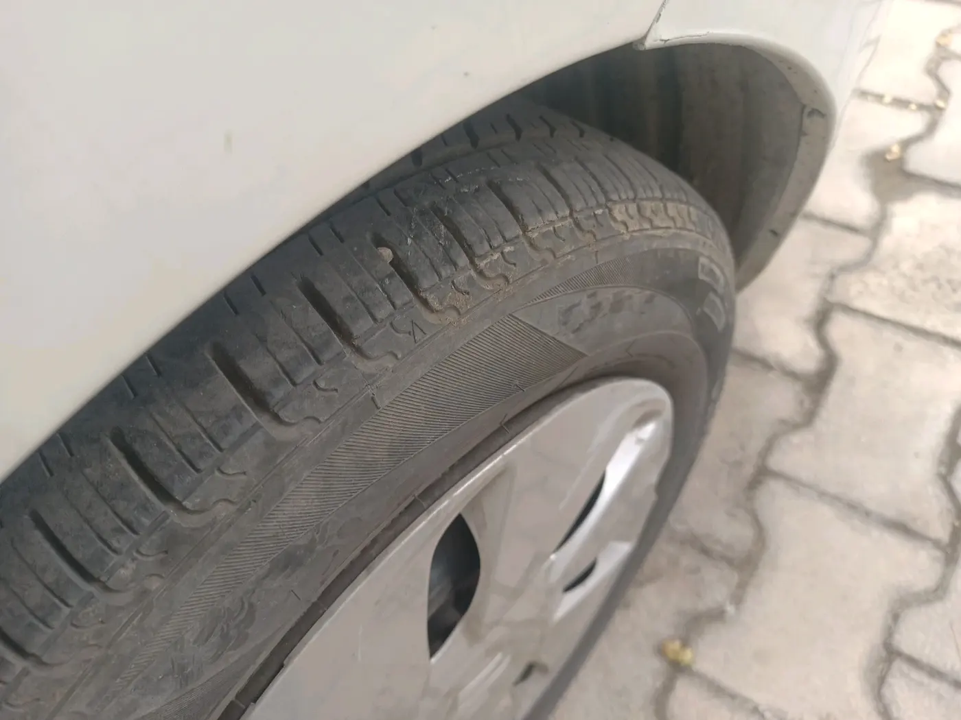 2017 Maruti Celerio VXI CNG, CNG, Manual, 90,948 km, tyre