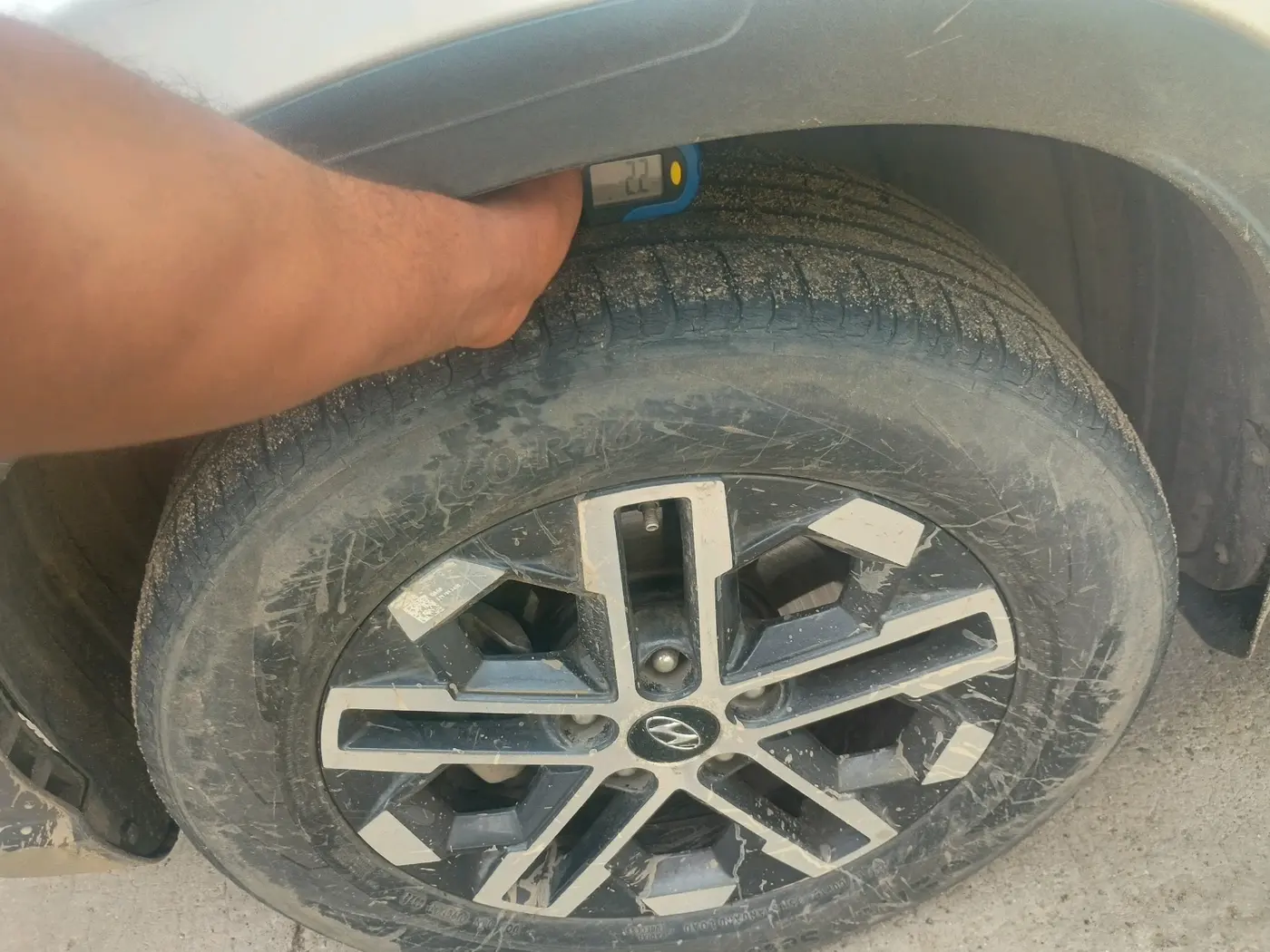 2022 Hyundai VENUE SX 1.0 (O) TURBO IMT, Petrol, Manual, 68,176 km, tyre