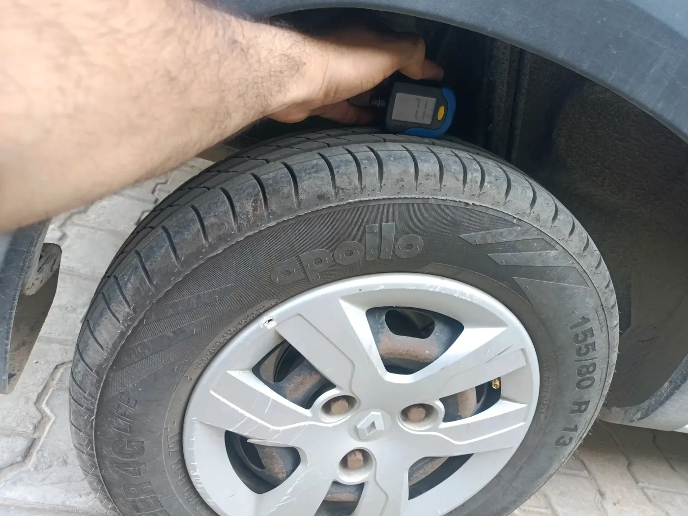 2018 Renault Kwid RXL, CNG, Manual, 92,654 km, tyre