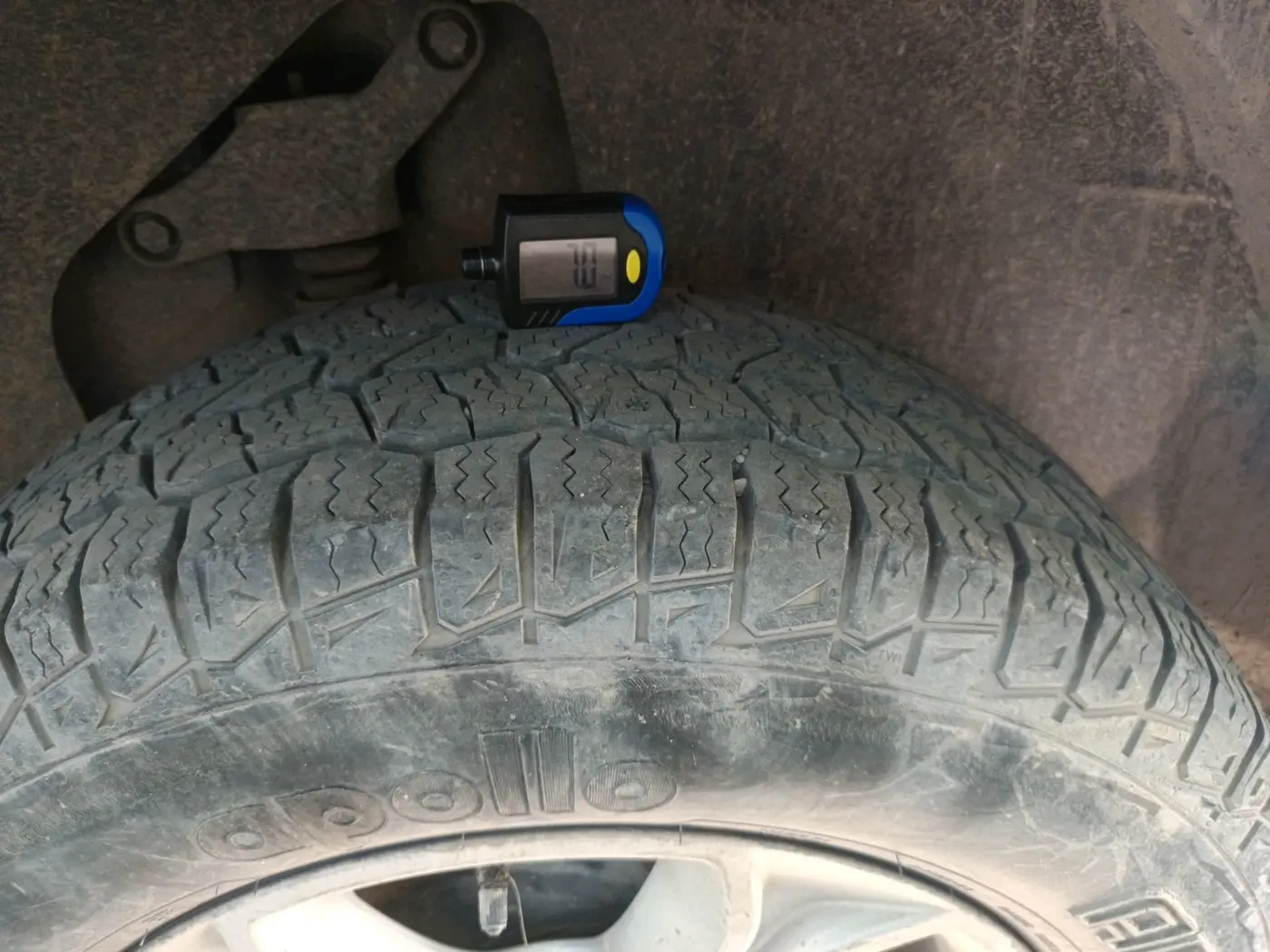 2019 Tata Harrier XZ 2.0L, Diesel, Manual, 1,36,907 km, tyre